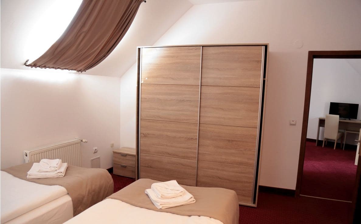 Apollonia Hotel