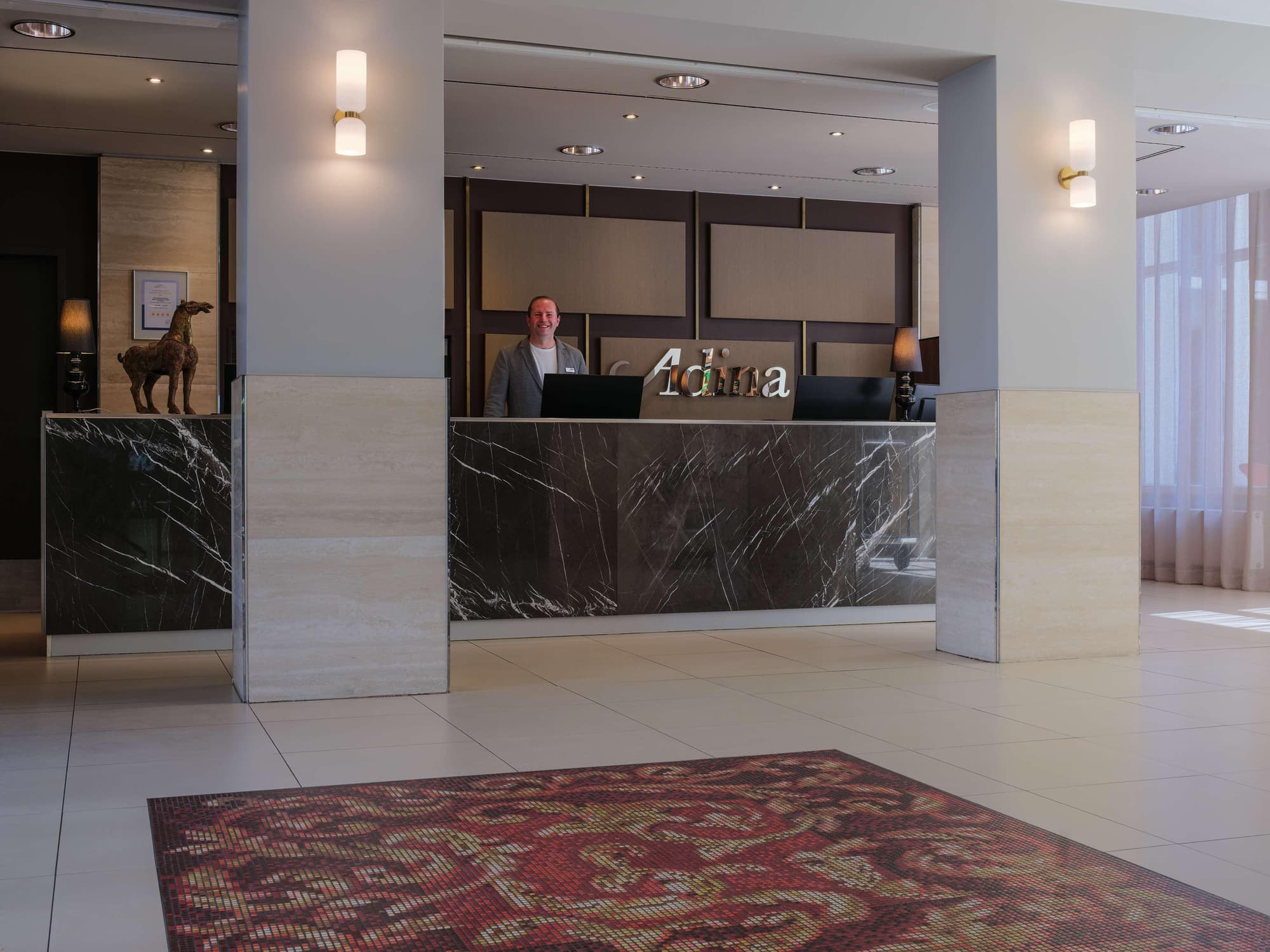 Adina Apartment Hotel Berlin Checkpoint Charlie