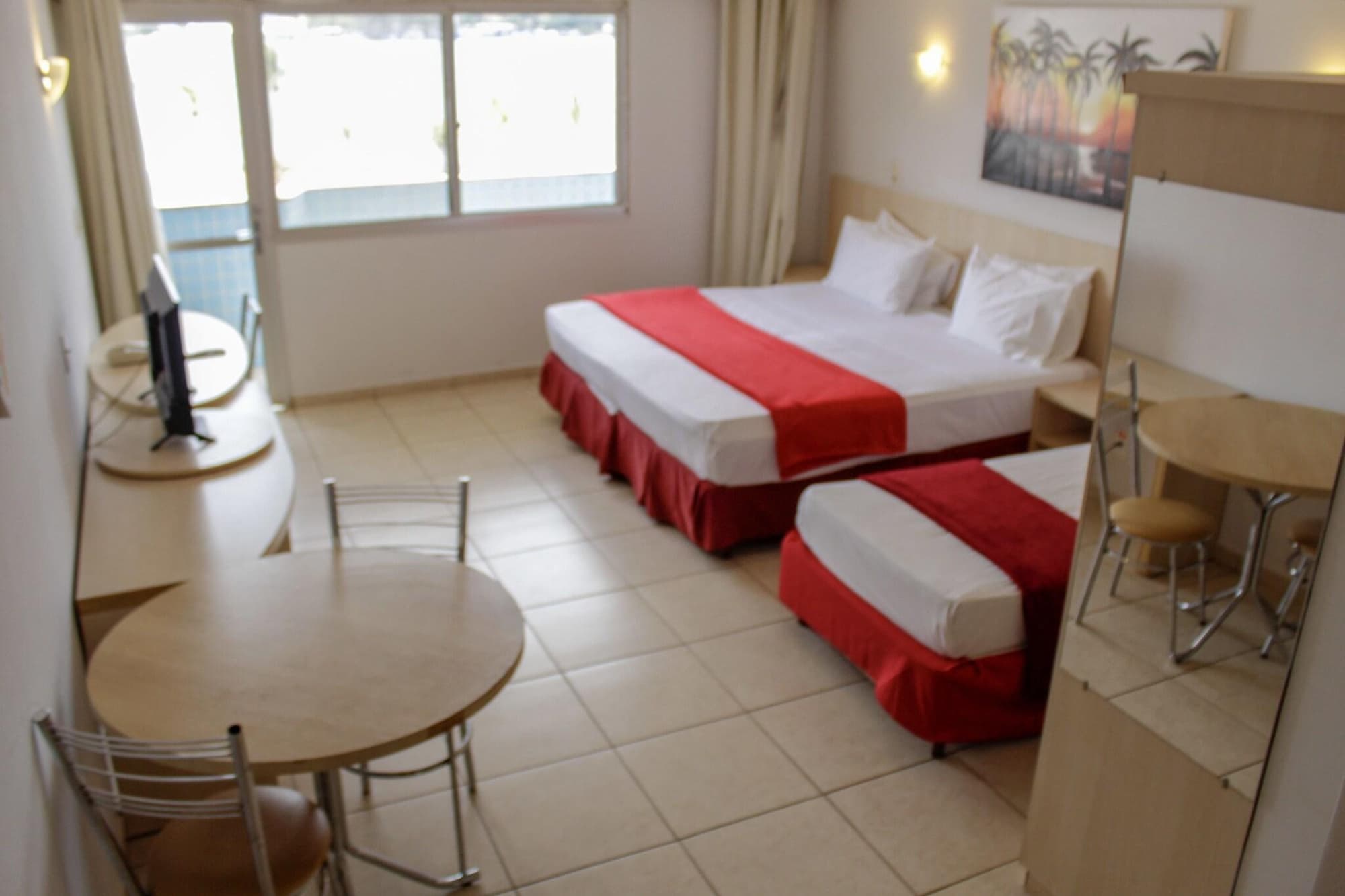 Bay Park Hotel