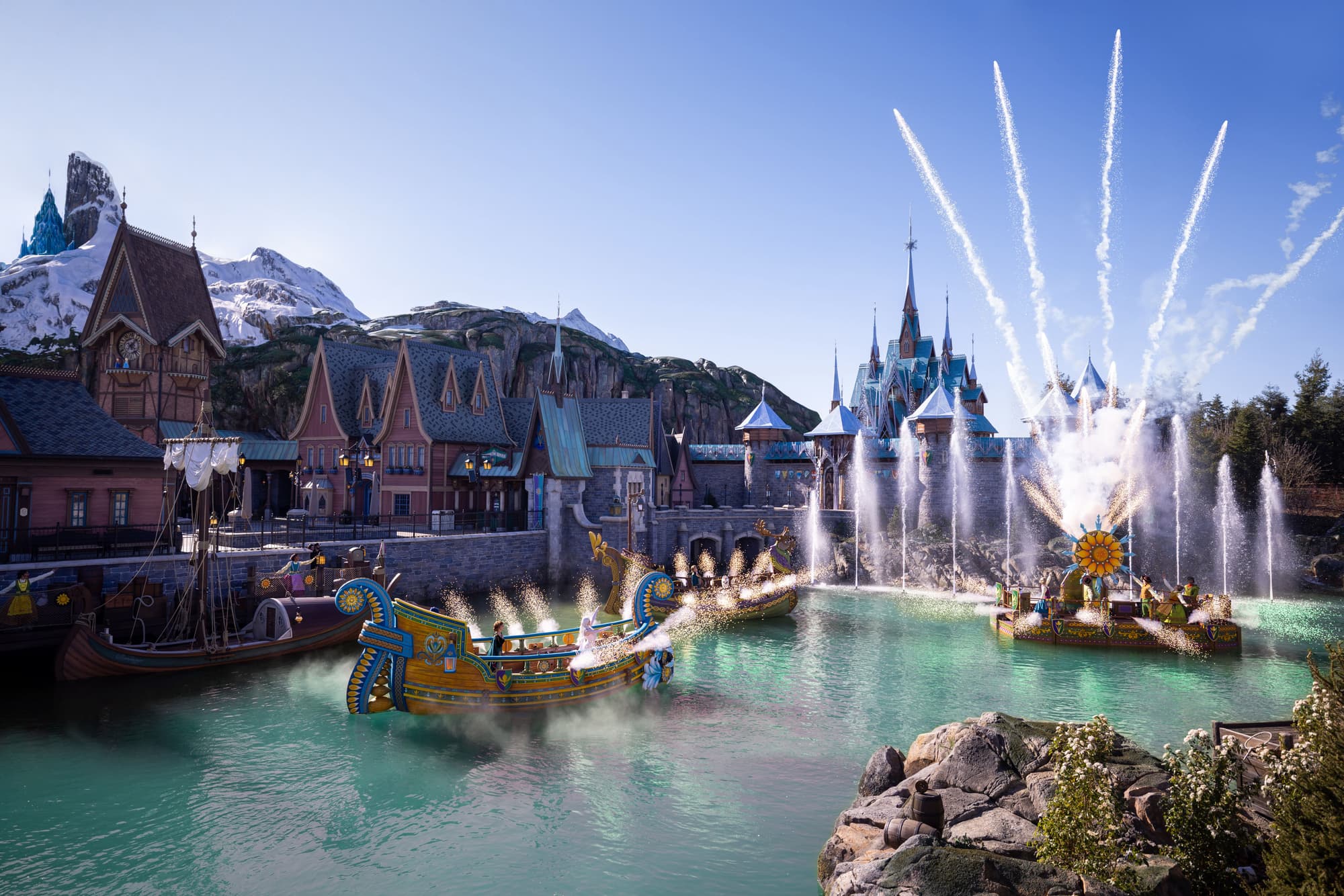 Disneyland Hotel + Entradas