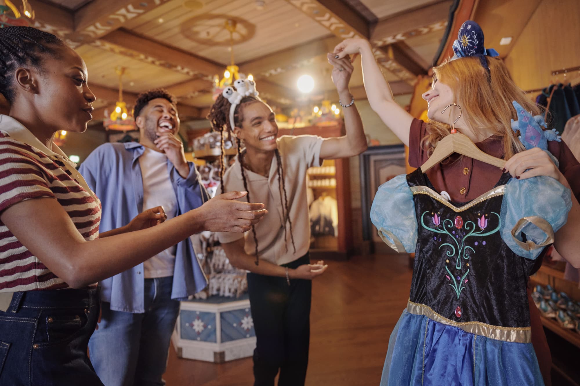 Disneyland Hotel + Entradas