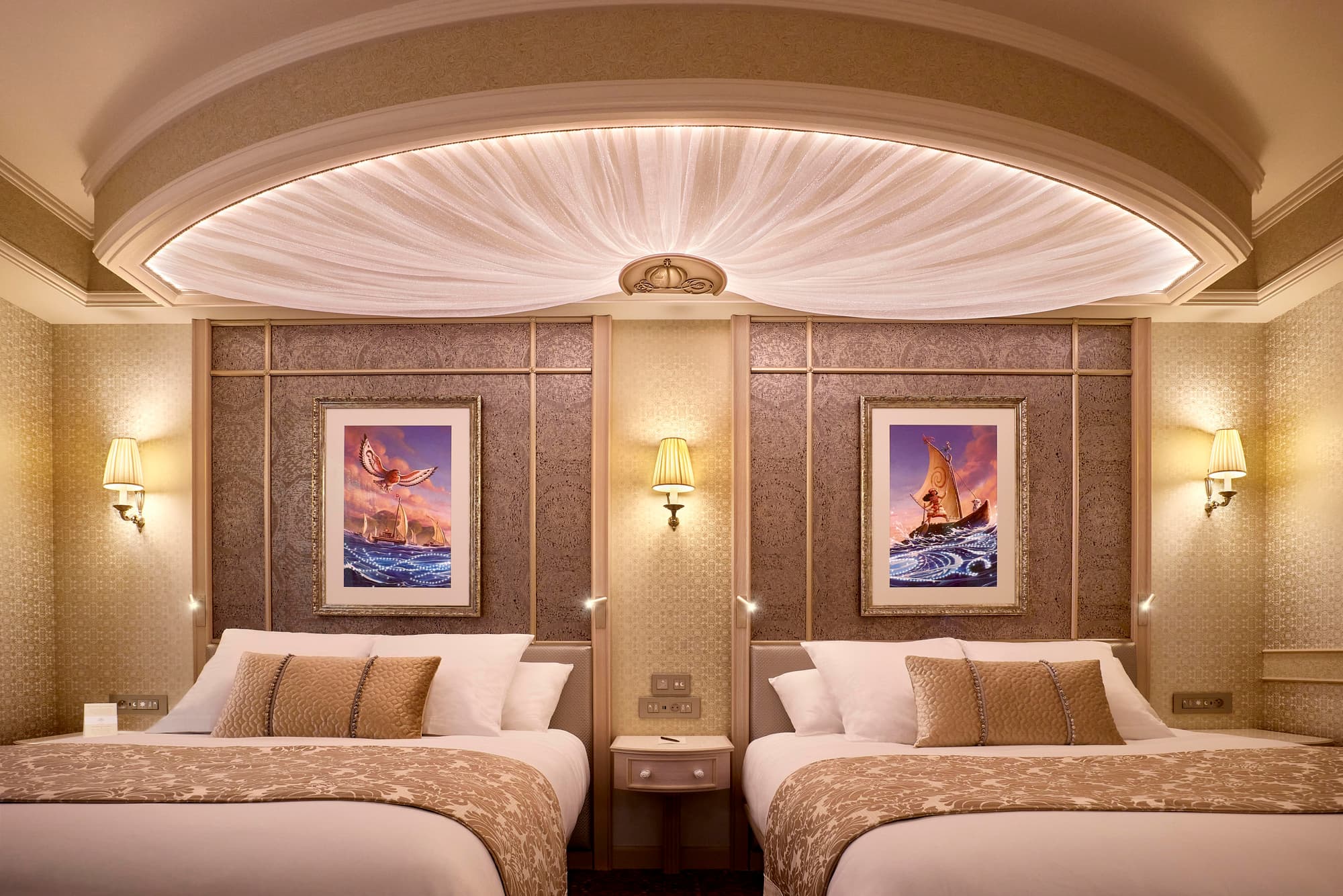 Disneyland Hotel + Entradas