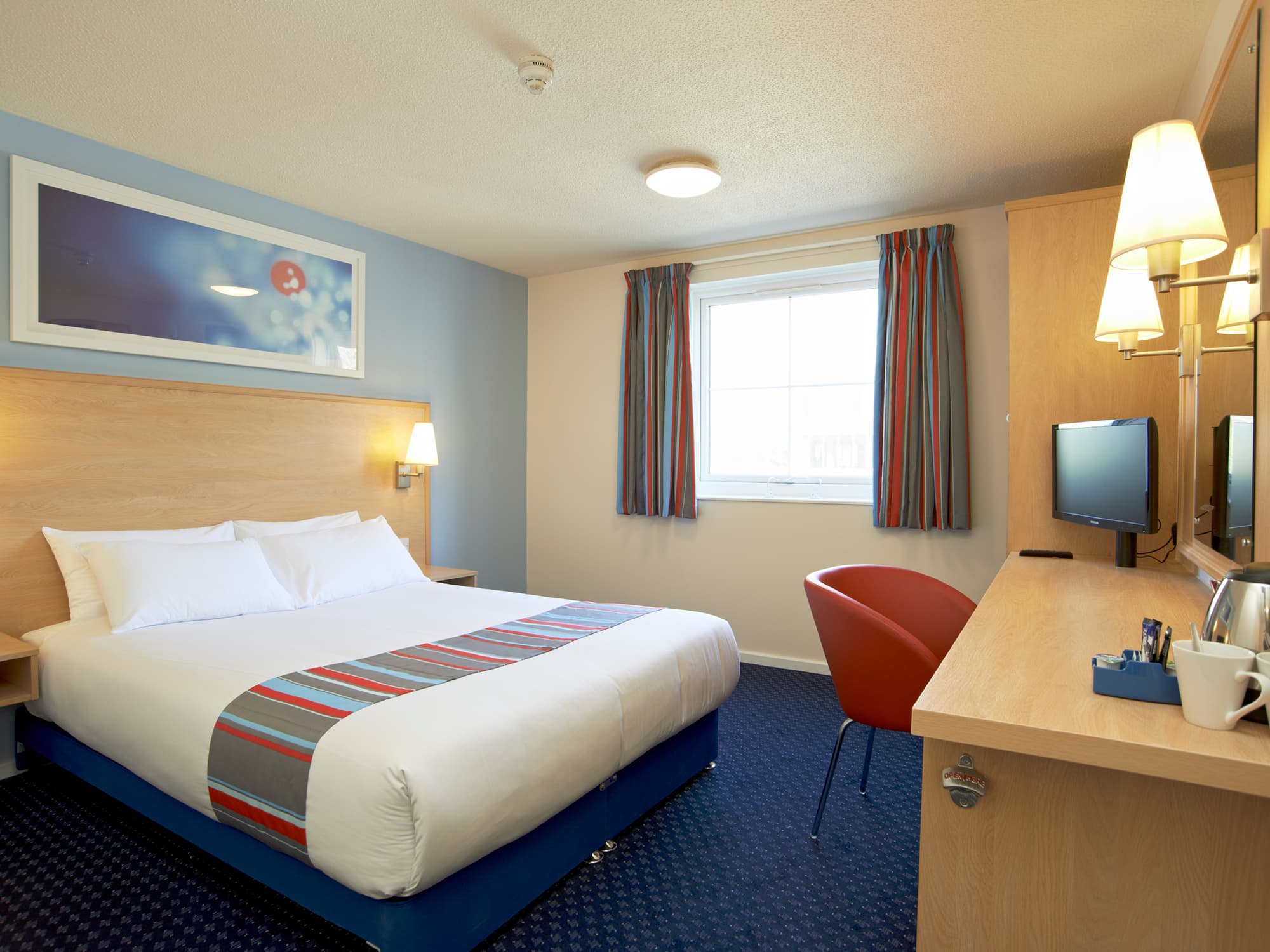 Travelodge London Central City Road
