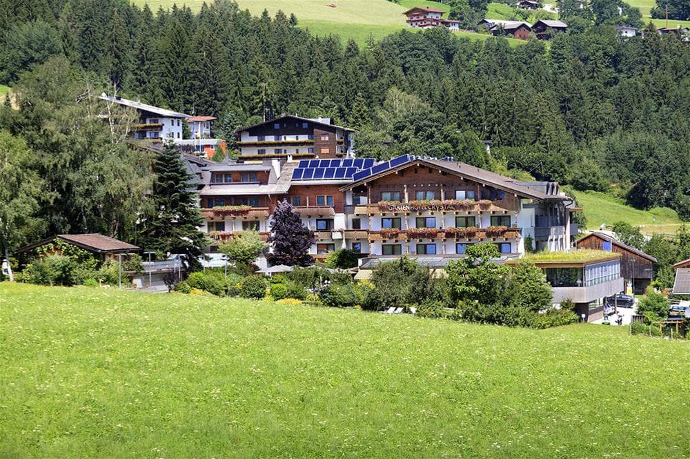 Gartenhotel Crystal