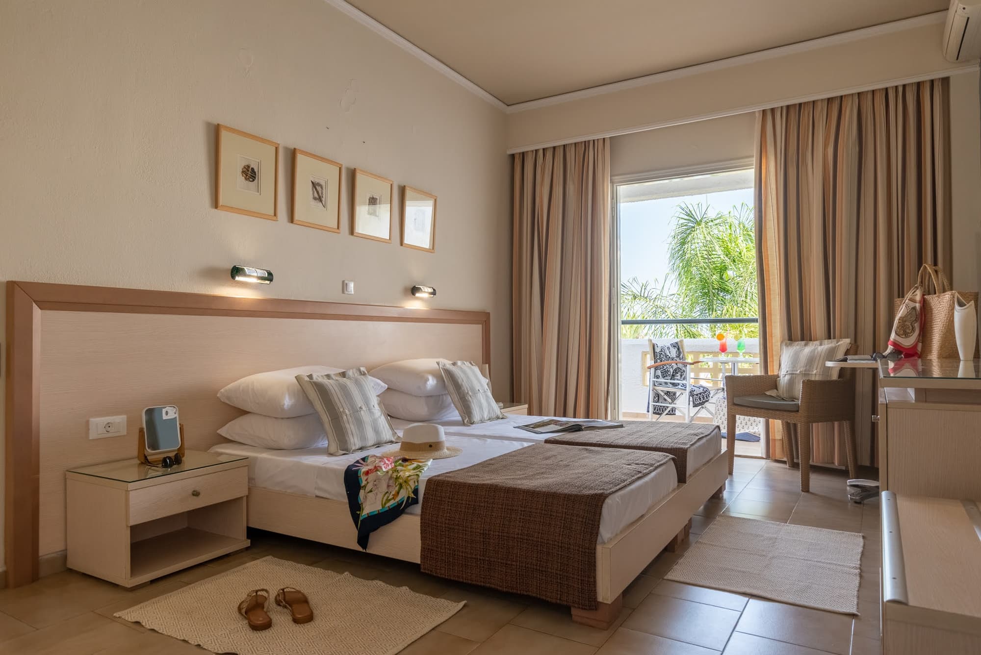 Dedalos Hotel