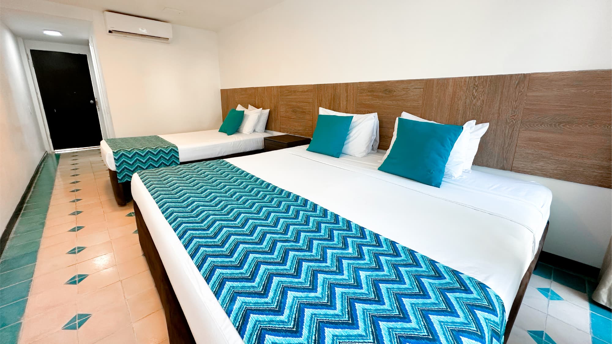 Hotel Blue Cove by On vacation