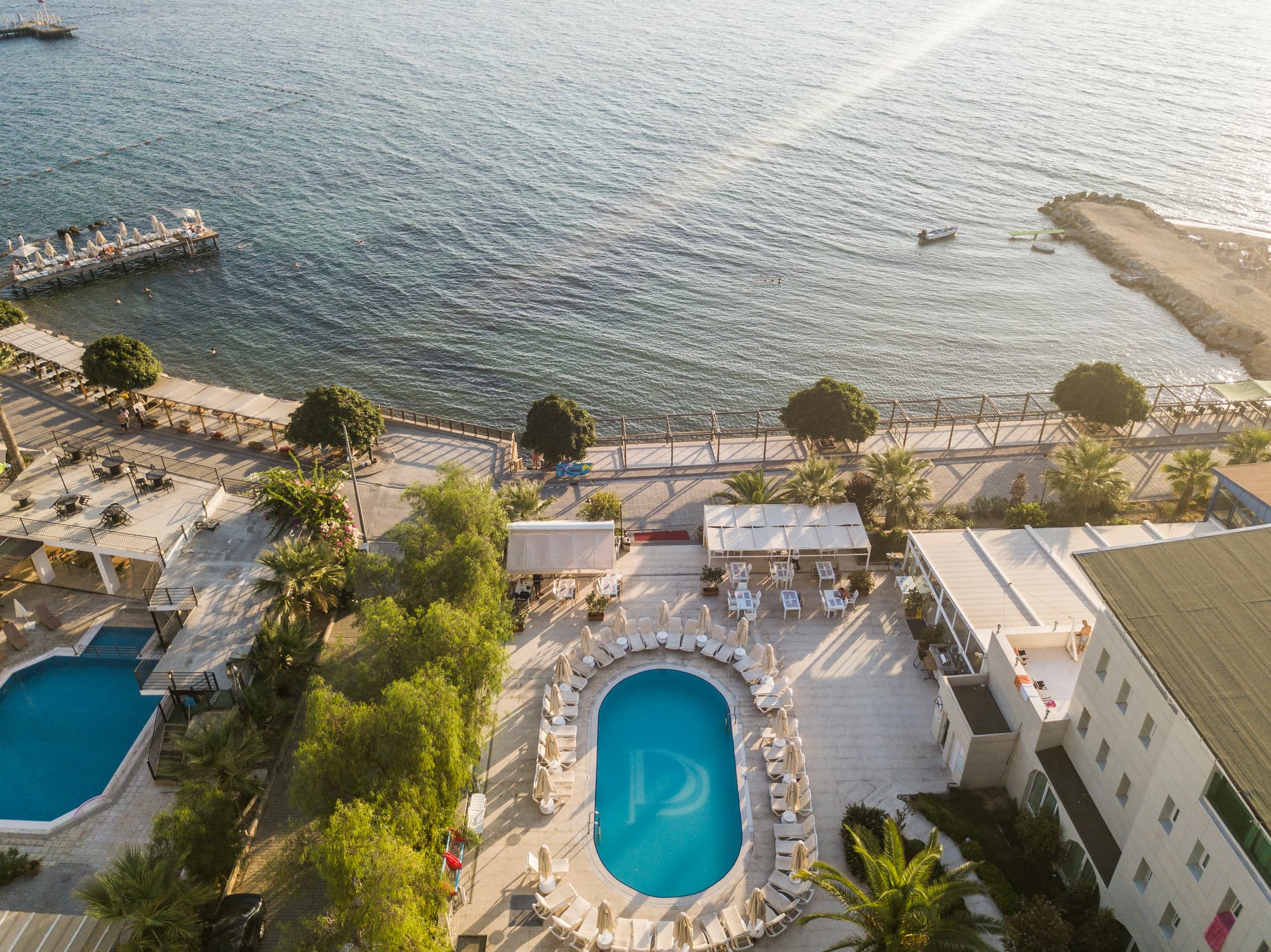 Dragut Point North Hotel