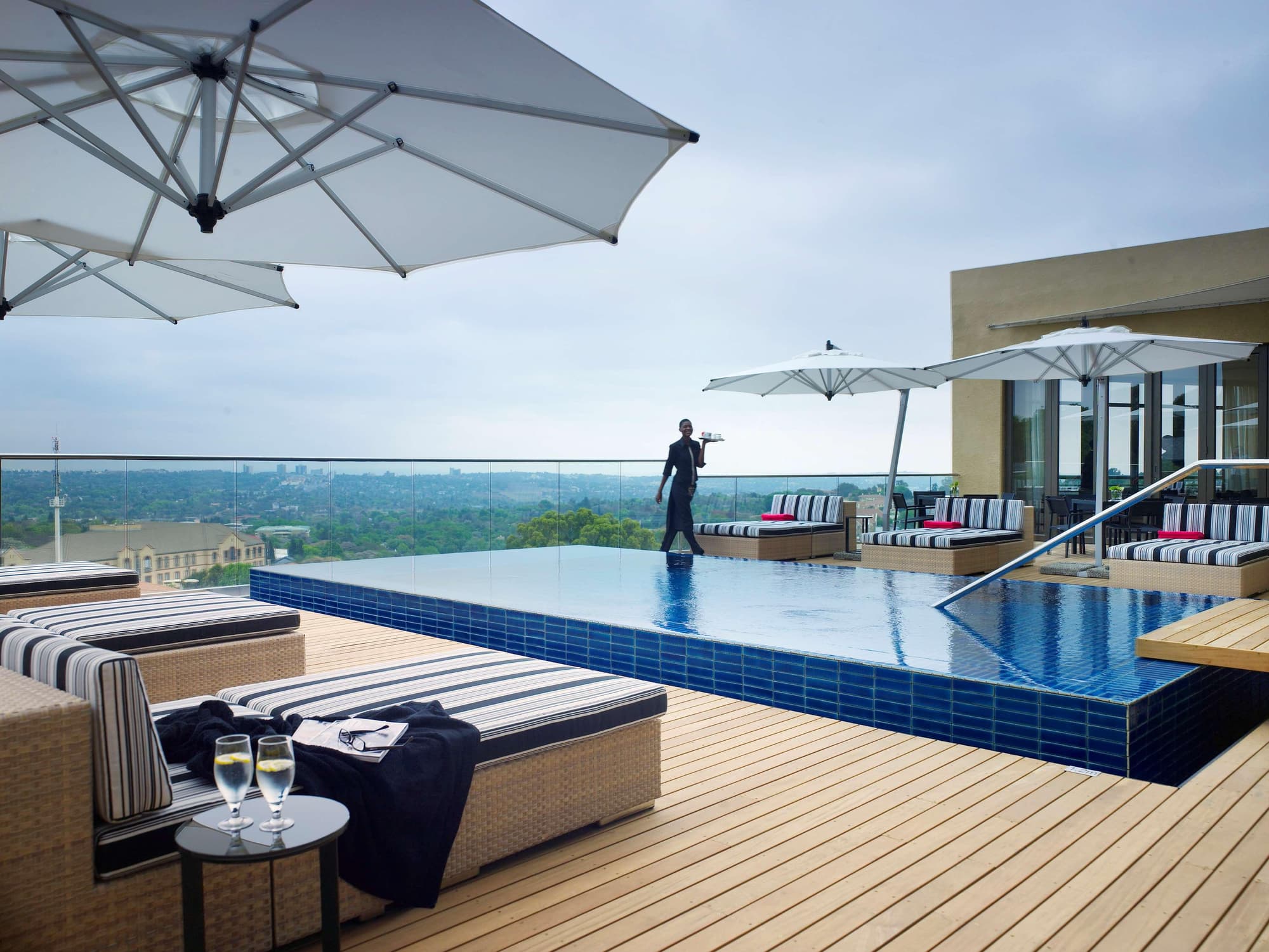 Southern Sun Hyde Park, Pool