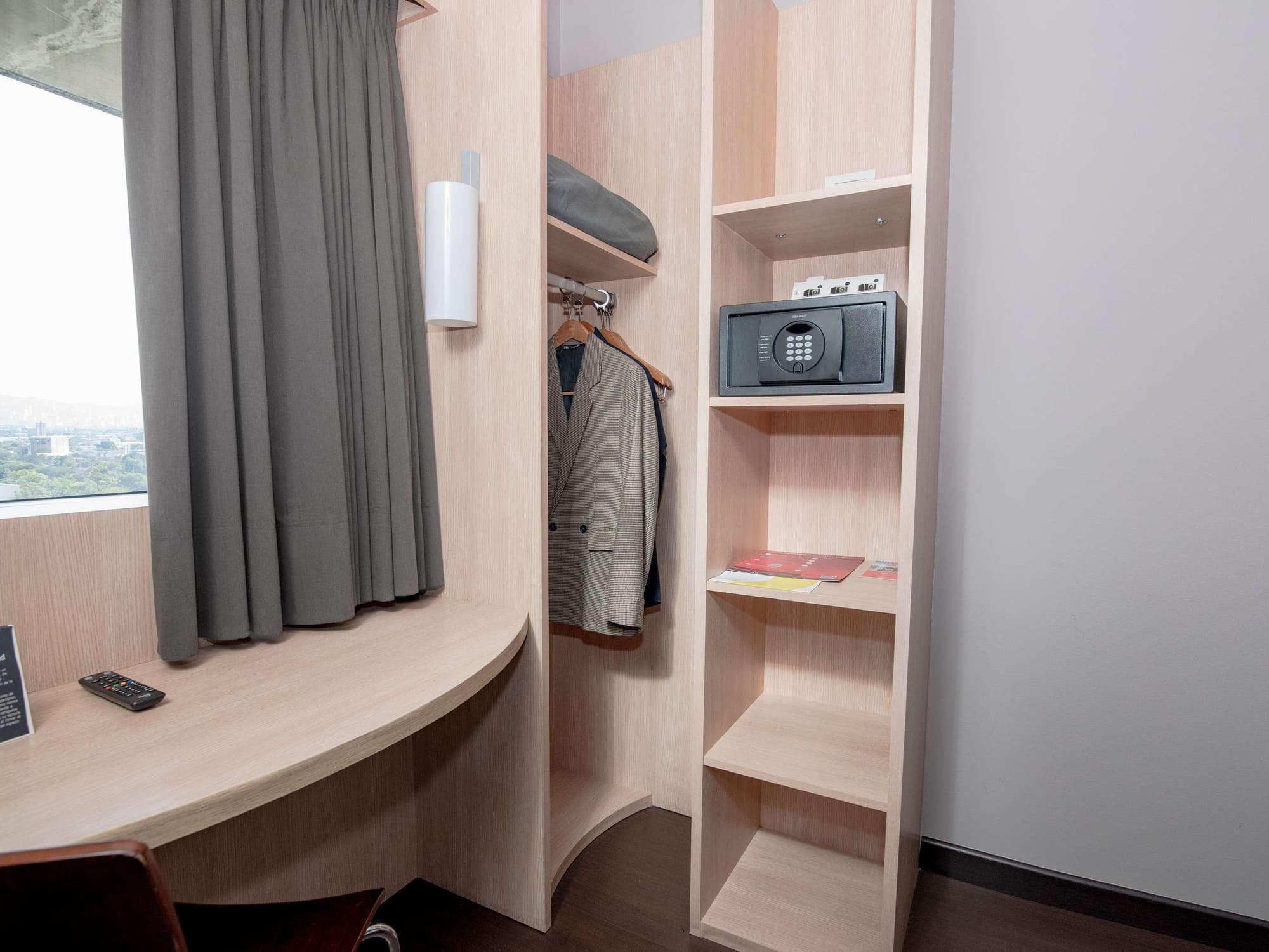 ibis Medellin
