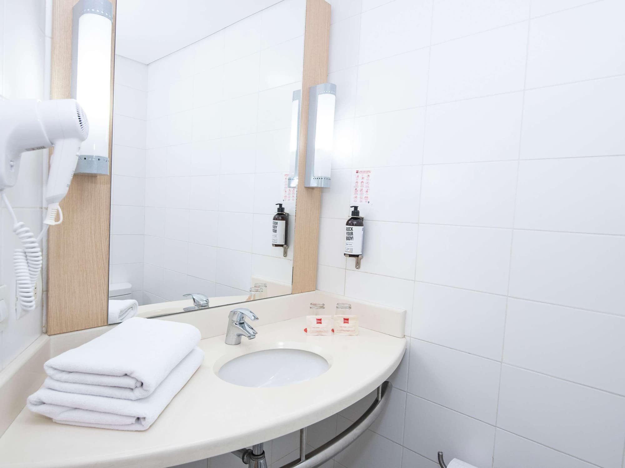 ibis Medellin