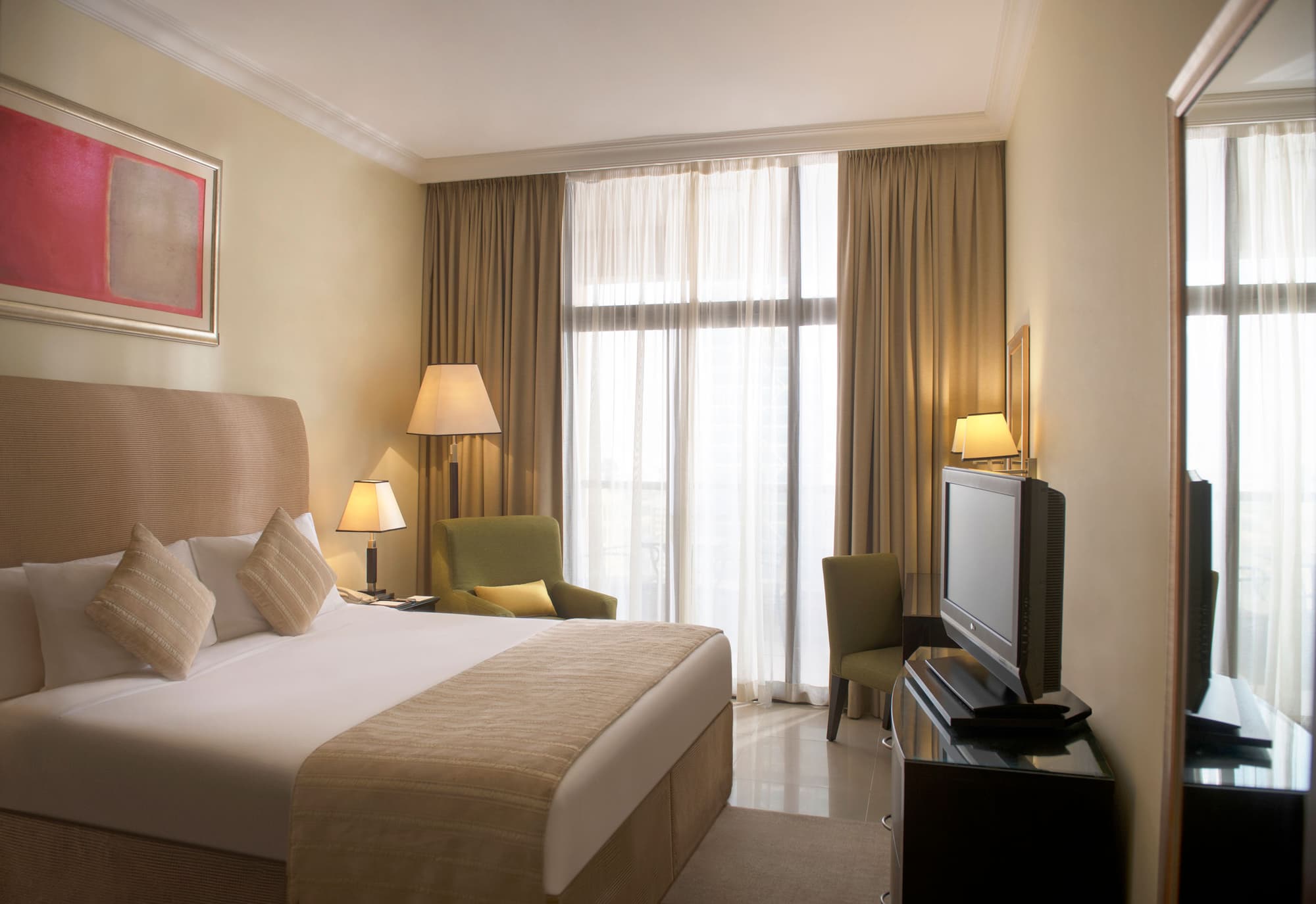 Two Seasons Hotel & Apartments (ex. Gloria Hotel)
