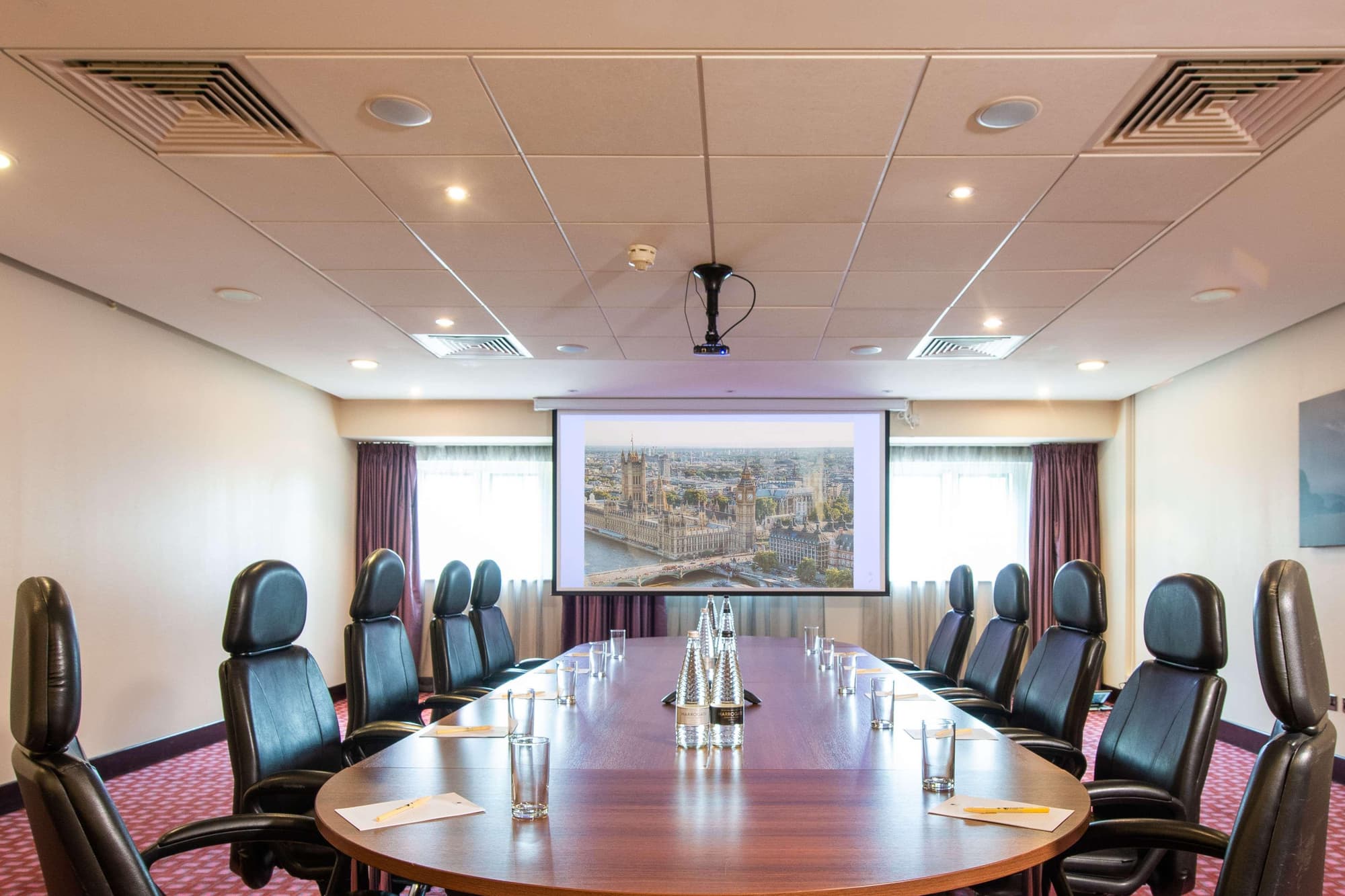 DoubleTree by Hilton Hotel London Heathrow Airport