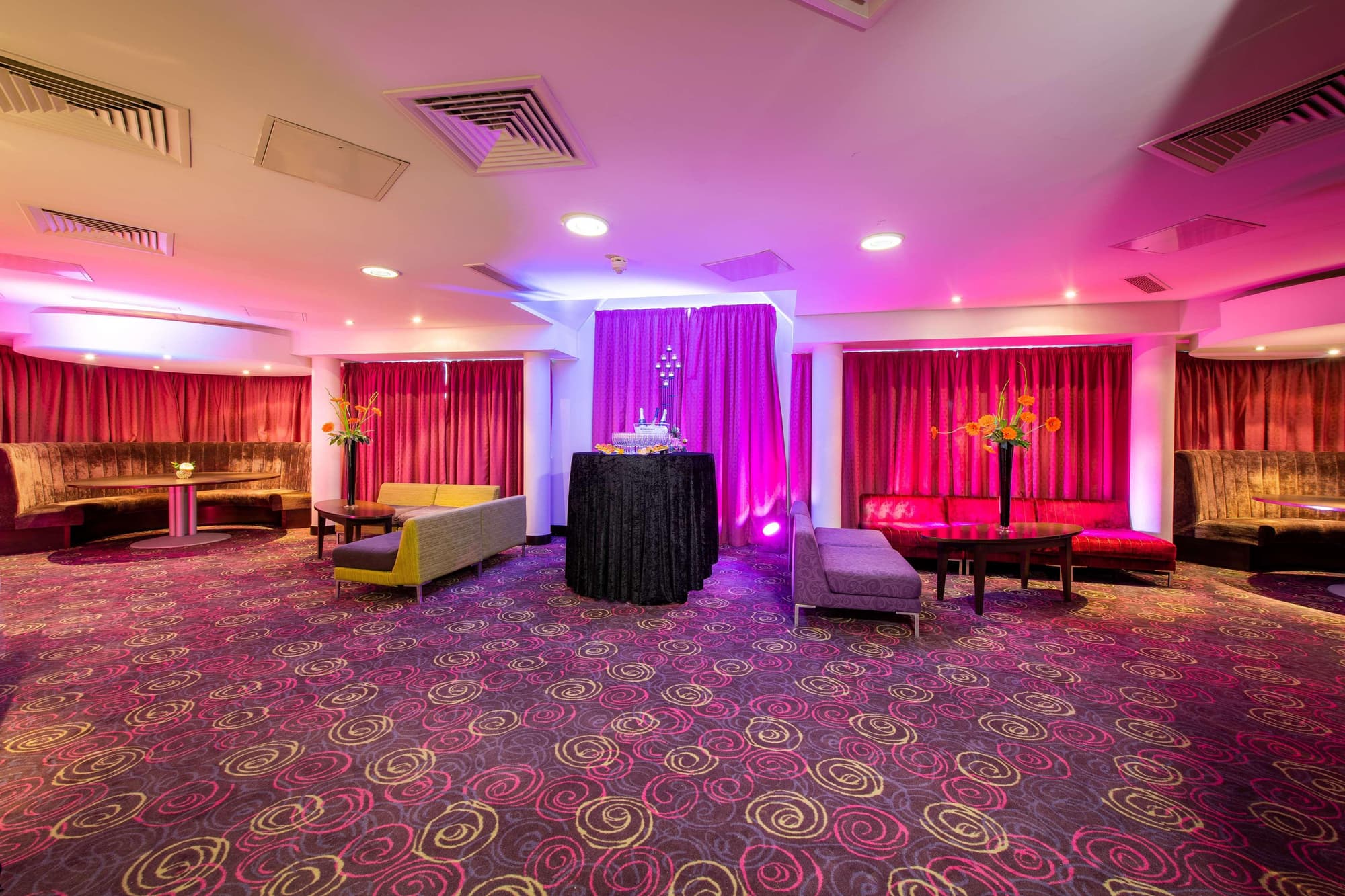 DoubleTree by Hilton Hotel London Heathrow Airport