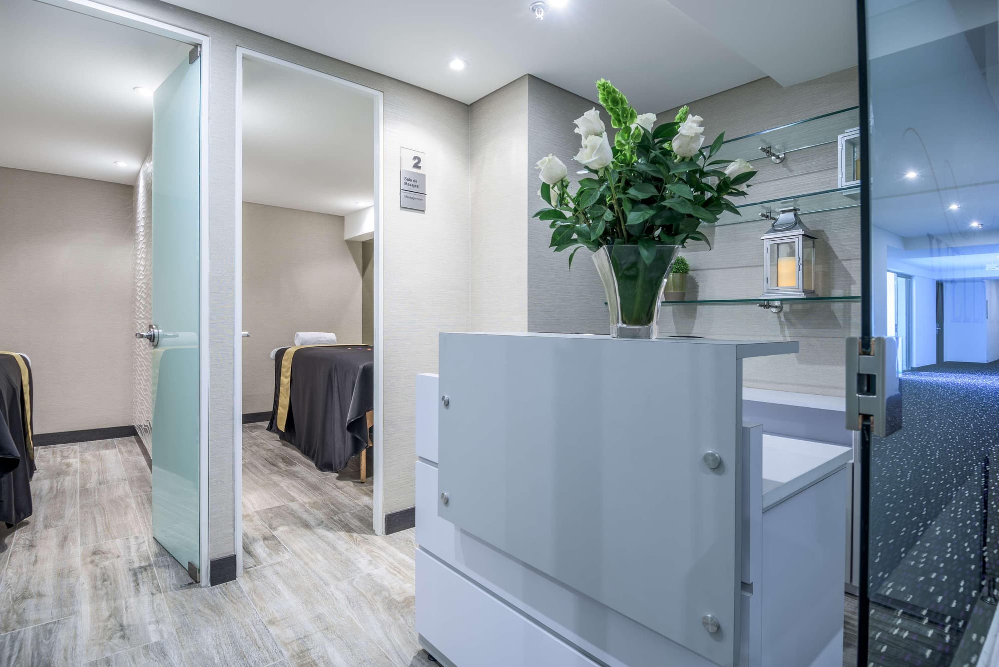 NH Bogotá Urban 26 Royal, Sports and Entertainment