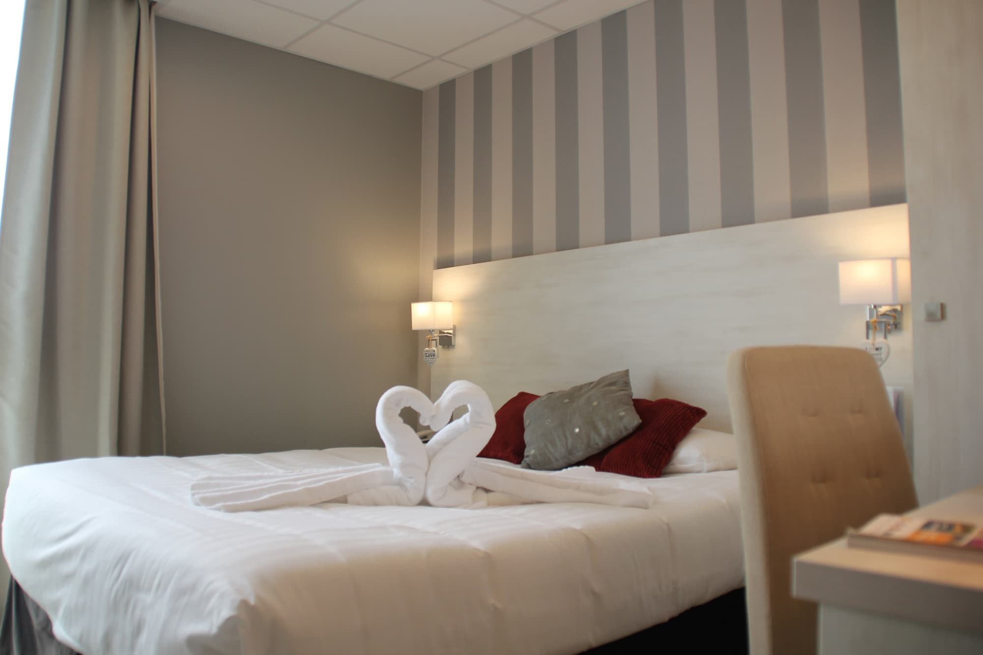 Hôtel The Originals Neptune Berck-sur-Mer, Room