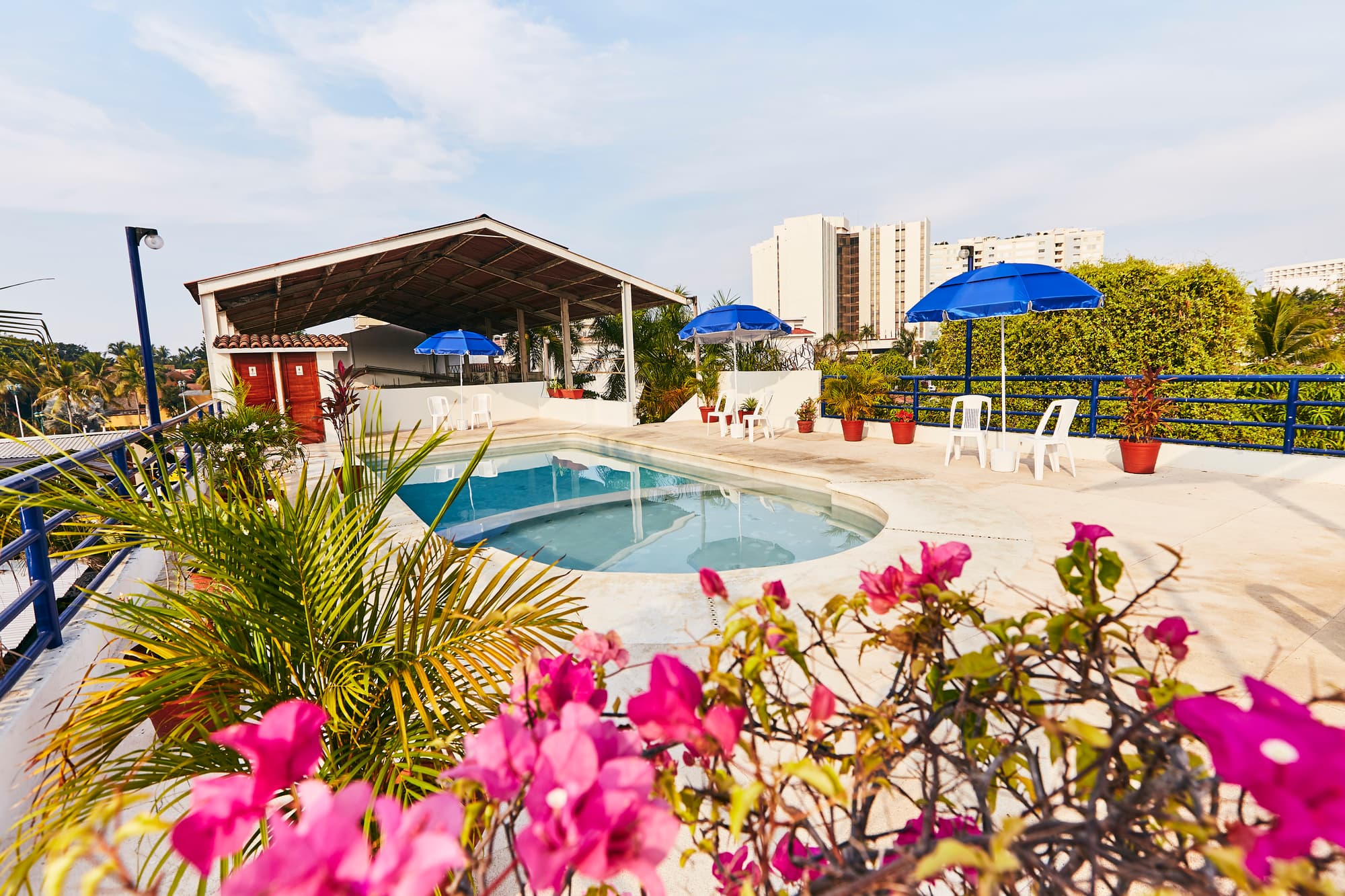 Suites Ixtapa Plaza