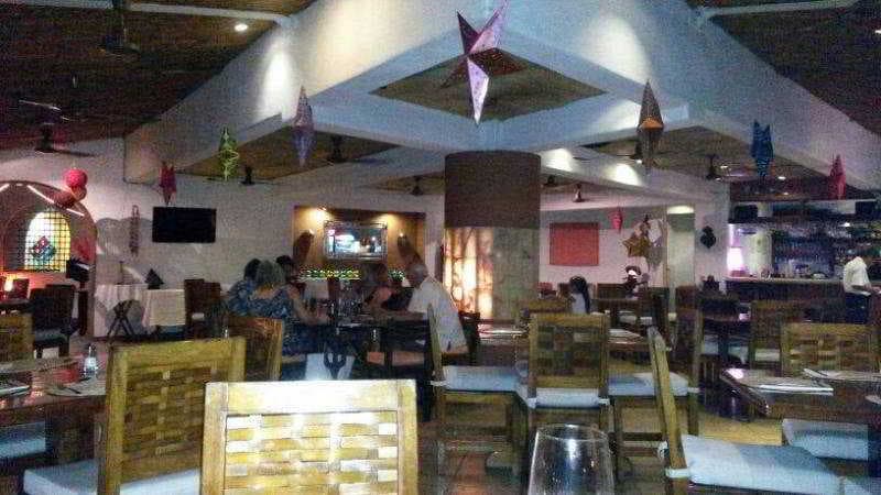 Suites Ixtapa Plaza