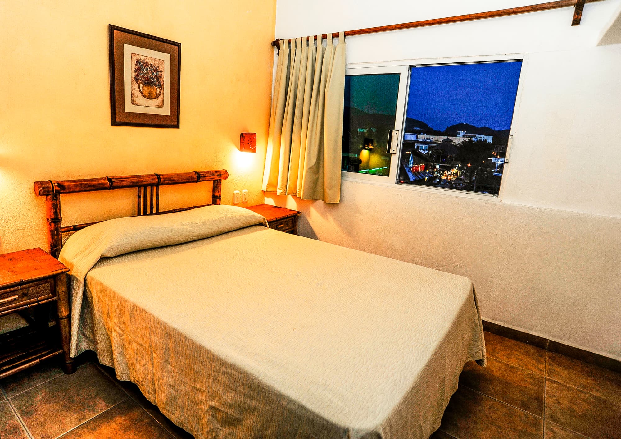 Suites Ixtapa Plaza