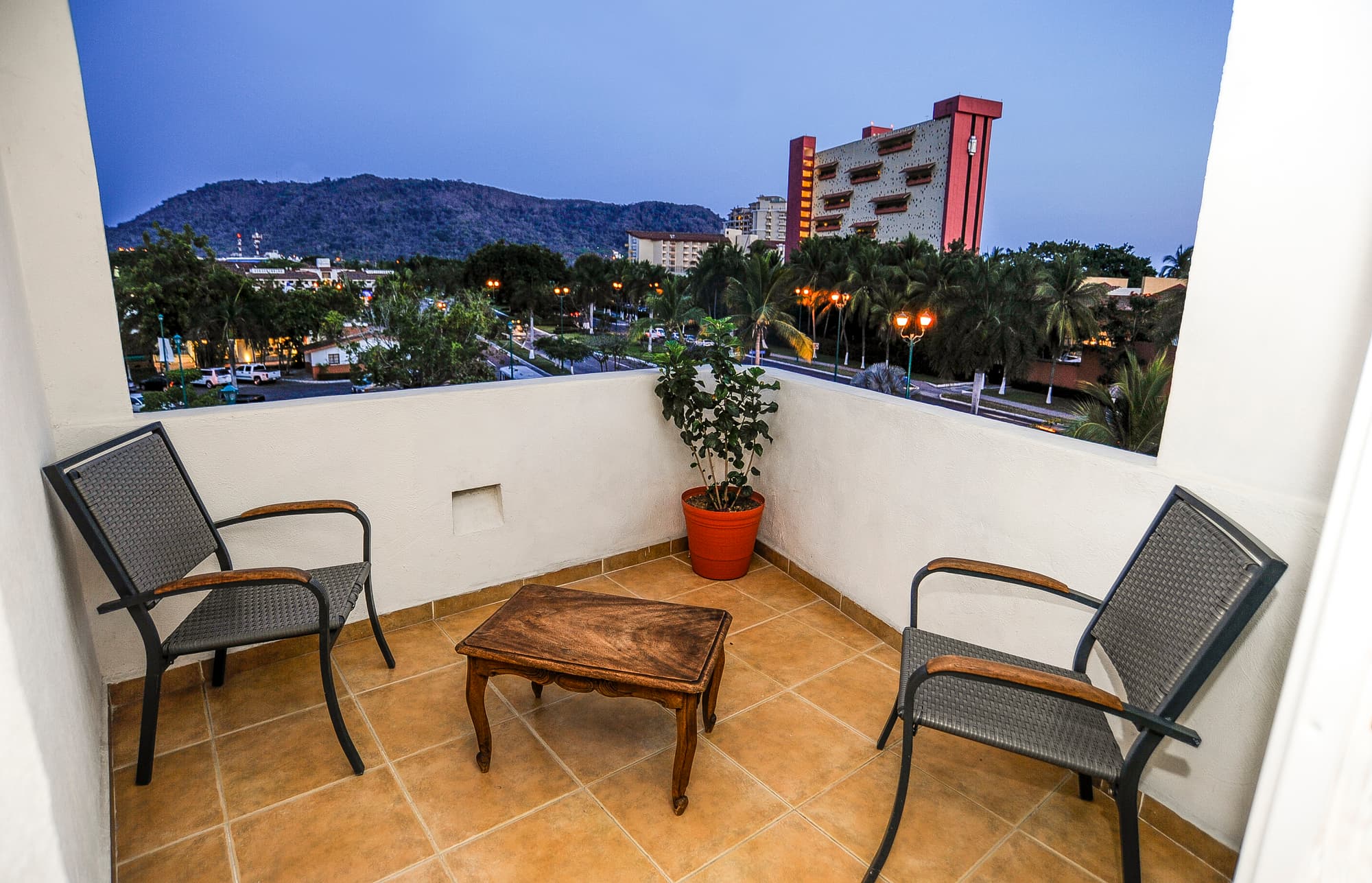 Suites Ixtapa Plaza