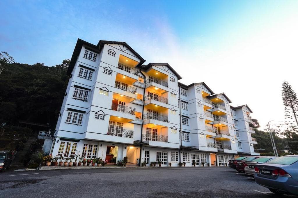 Parkland Apartment, General view