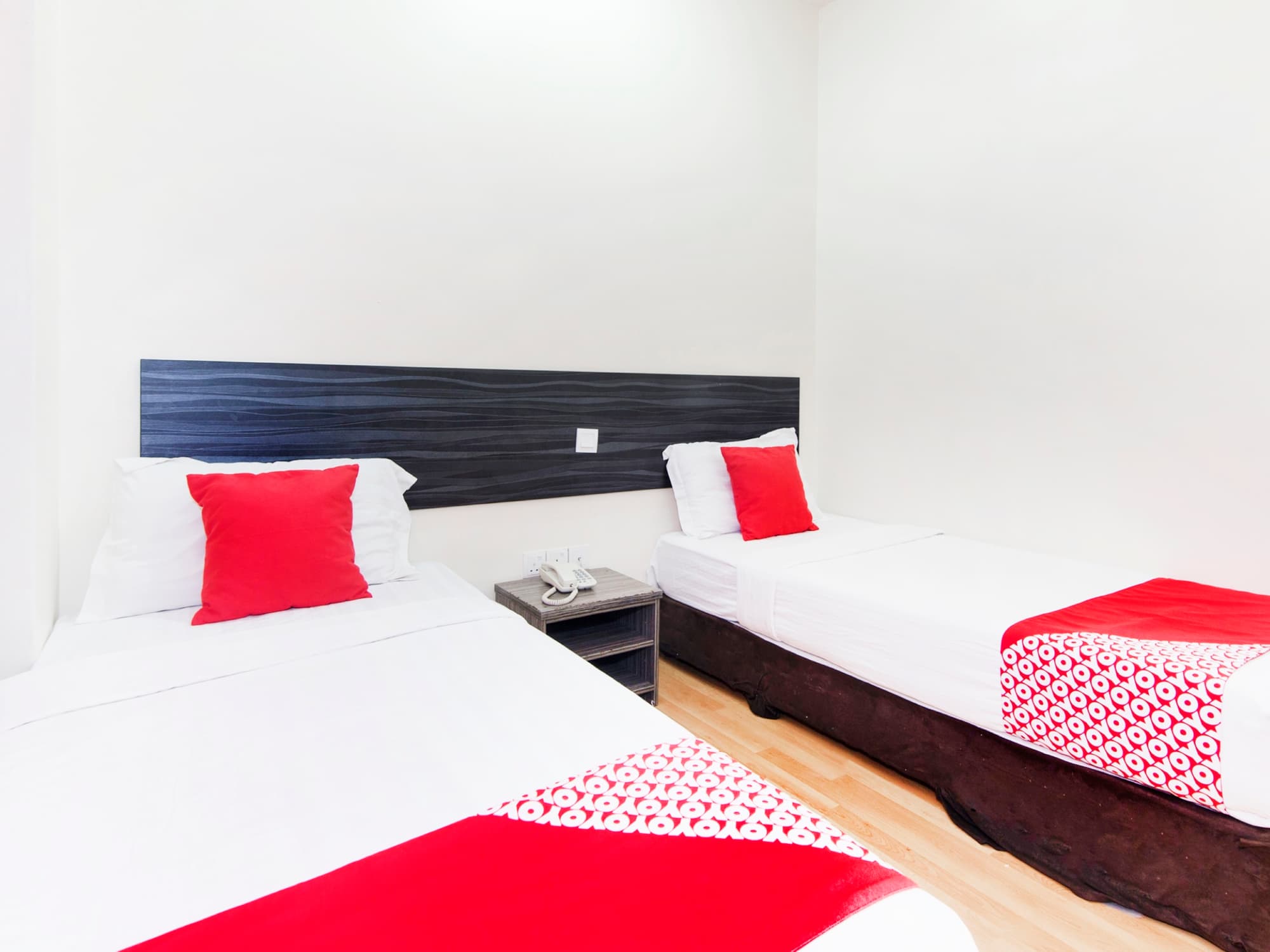 Super OYO 331 I Boutique Hotel