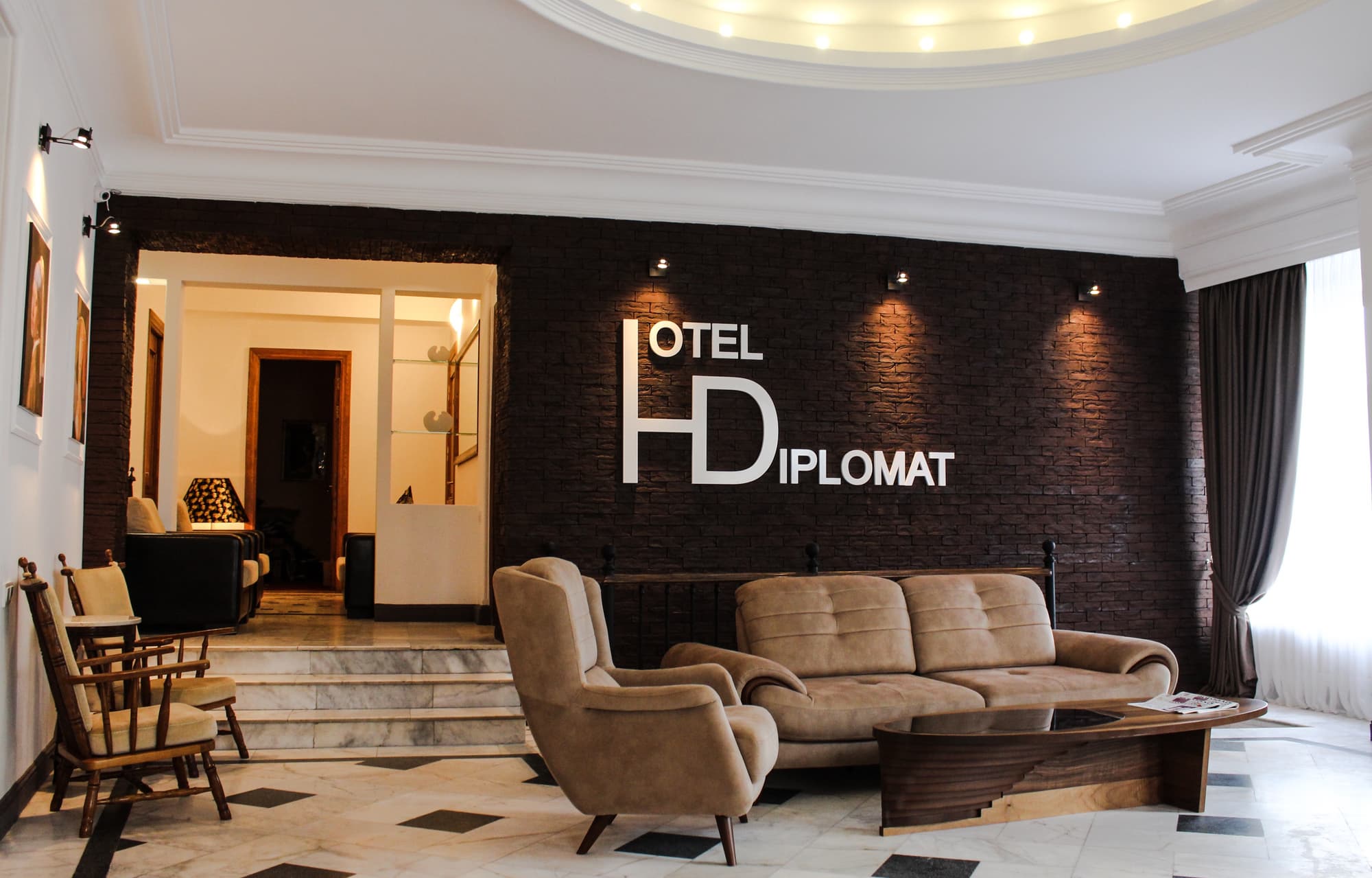 Diplomat Hotel