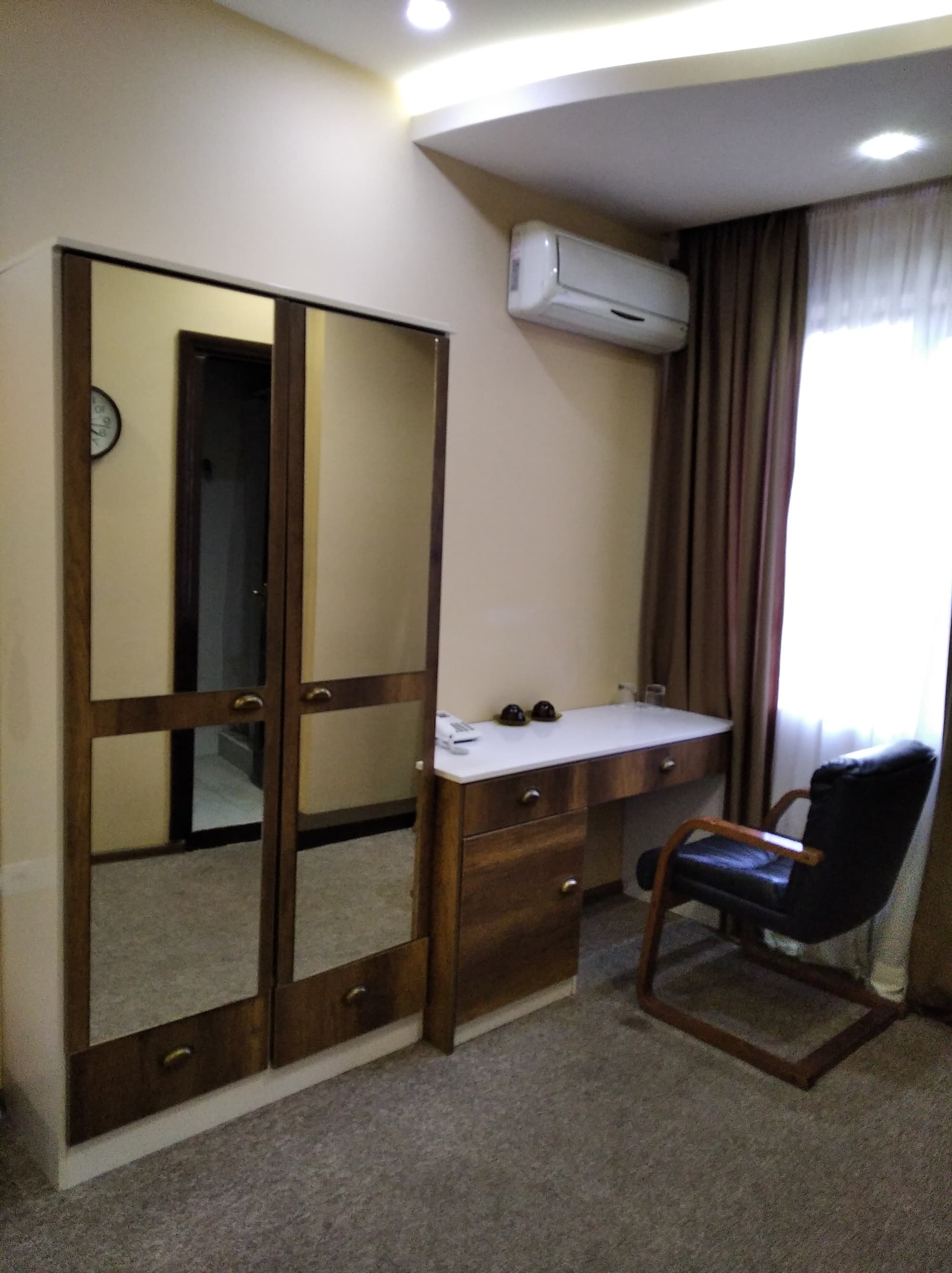 Diplomat Hotel
