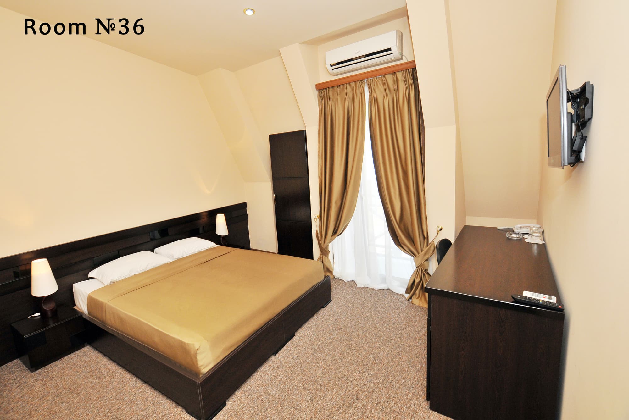 Diplomat Hotel