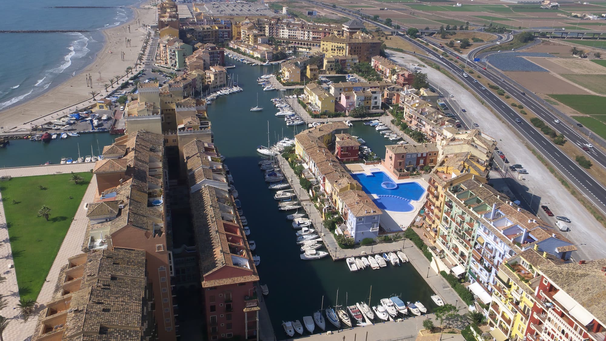 Valencia Port Saplaya Apartamentos