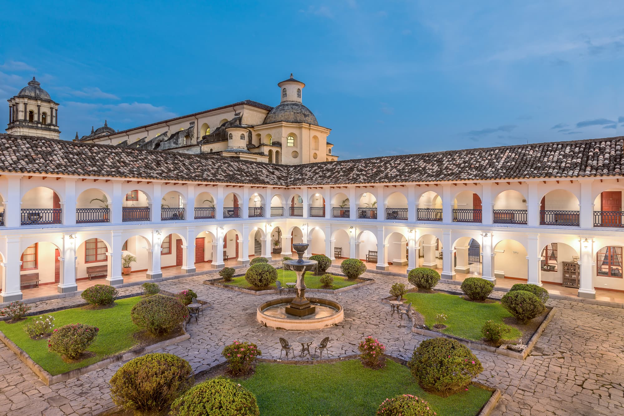 Dann Monasterio Popayan