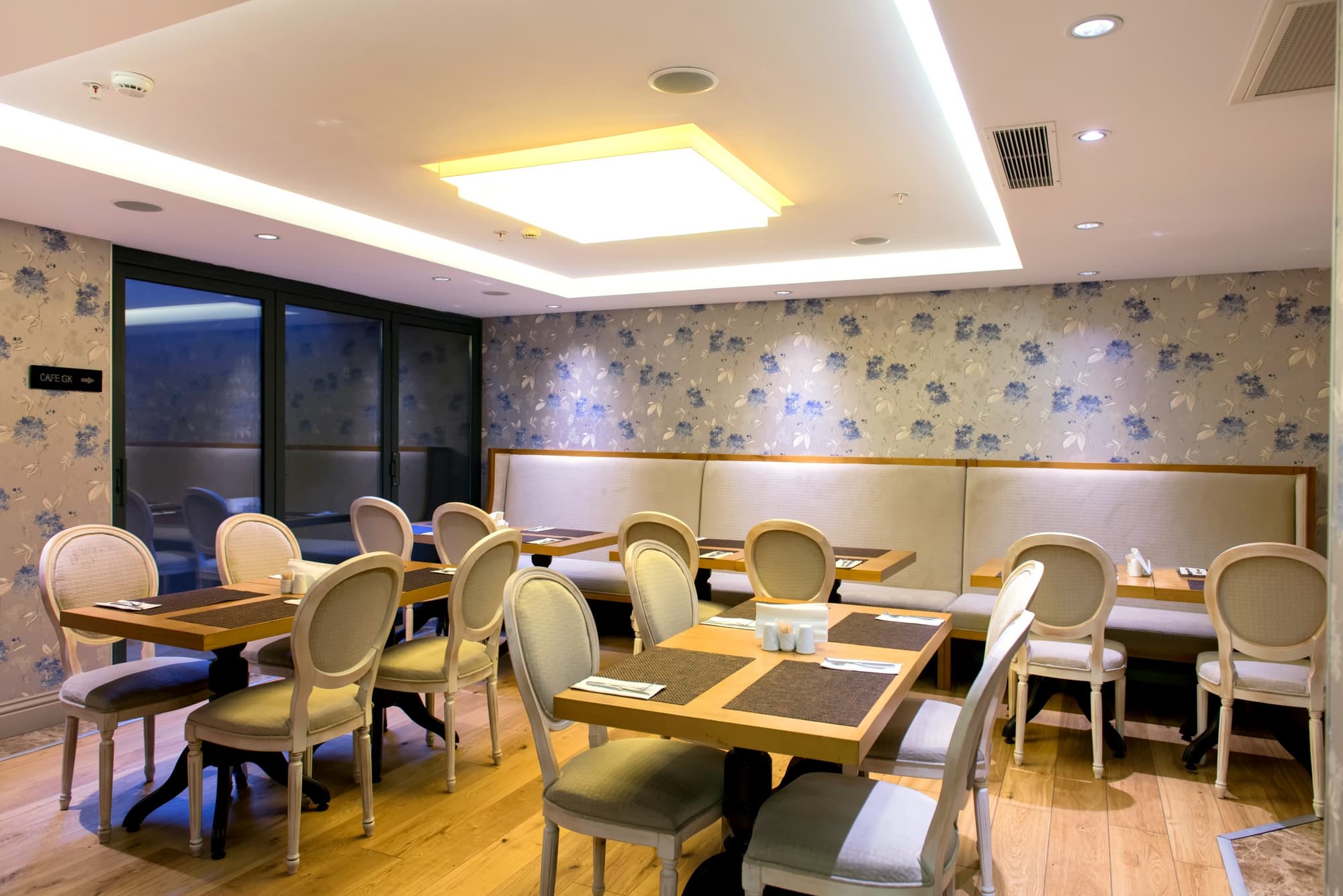 GK Regency Suites