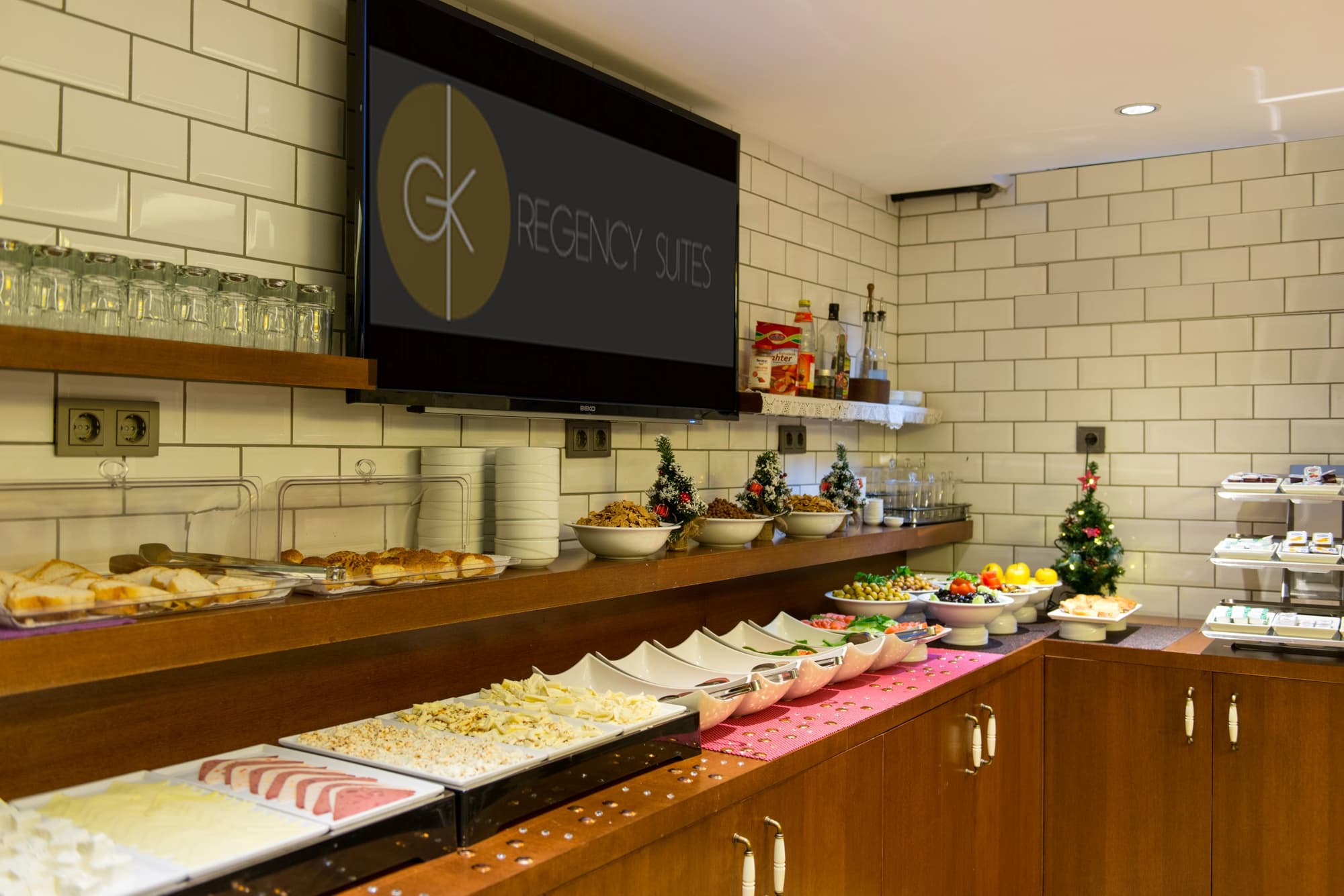 GK Regency Suites