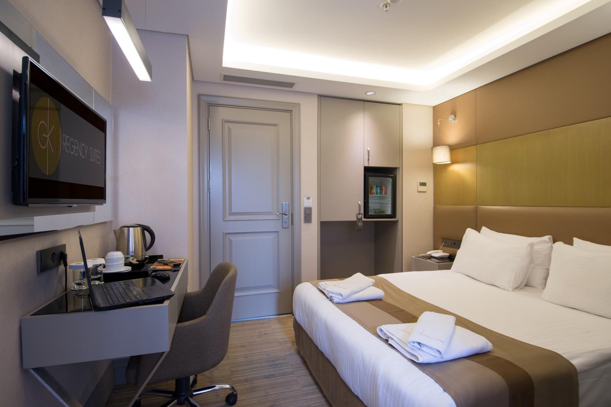 GK Regency Suites