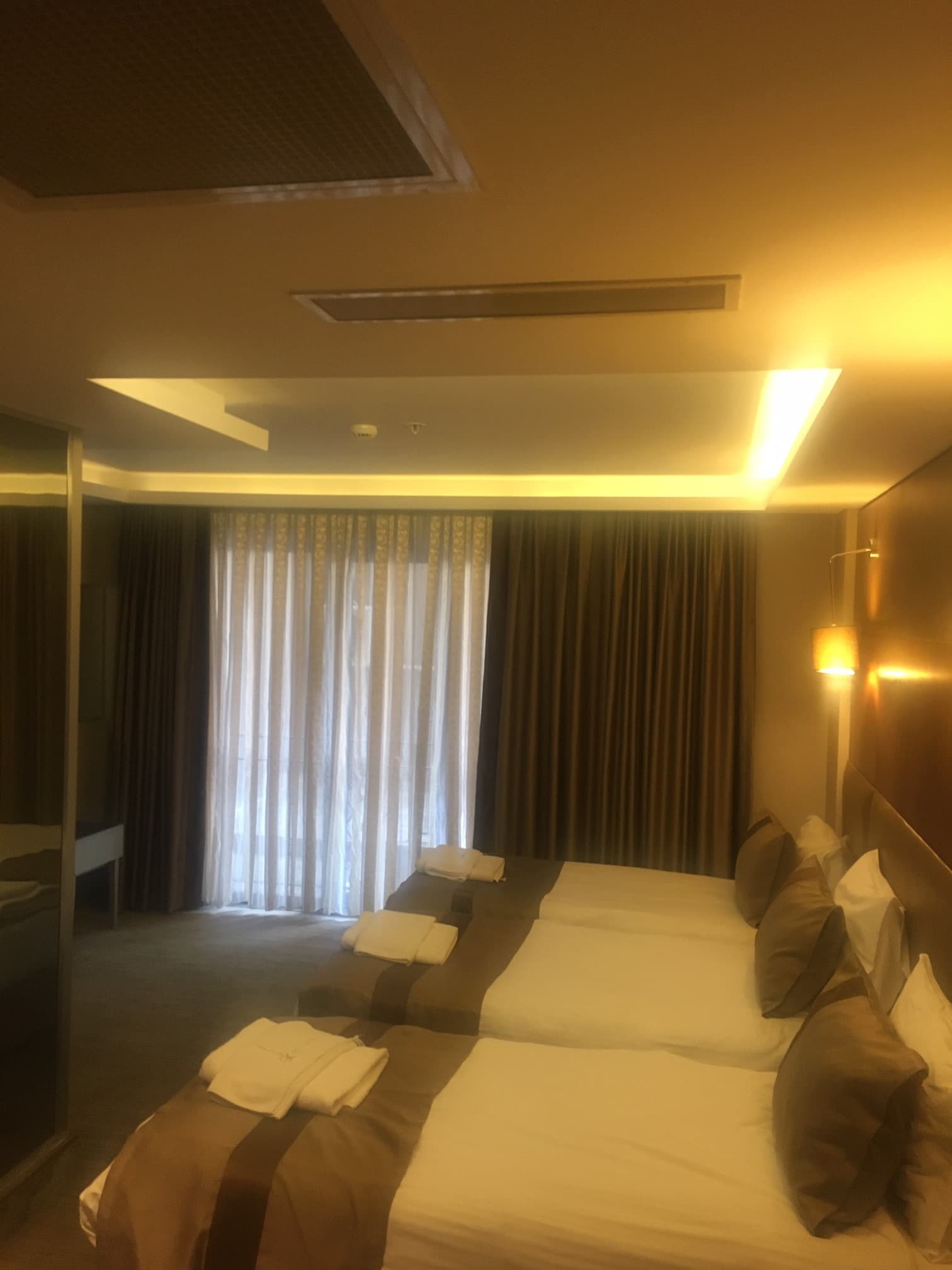 GK Regency Suites