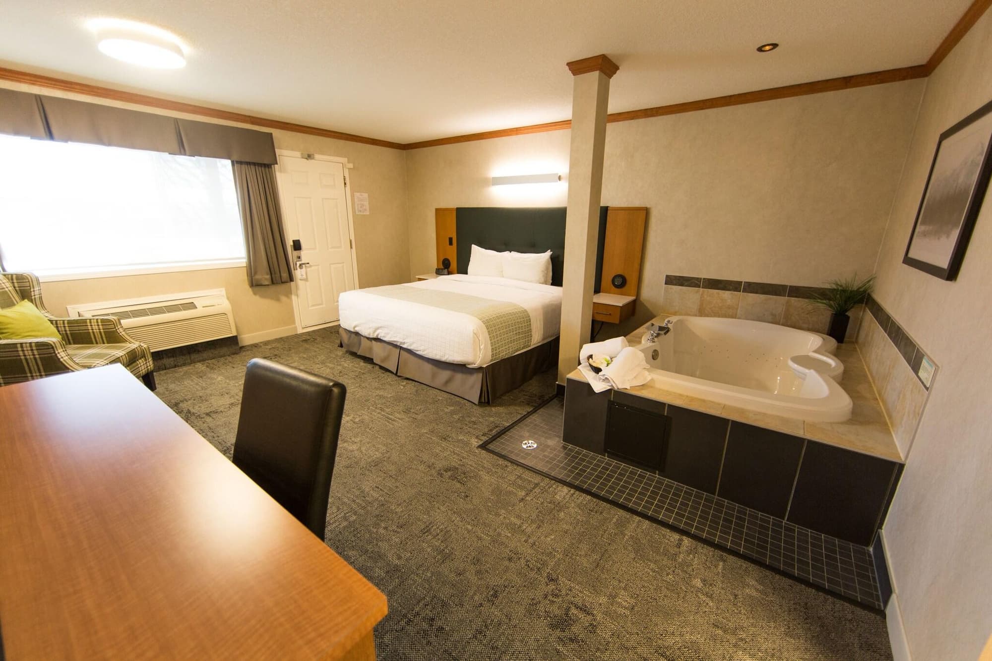 Mount Robson Inn
