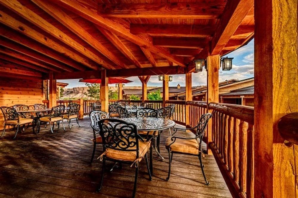 Desert Rose Inn & Cabins