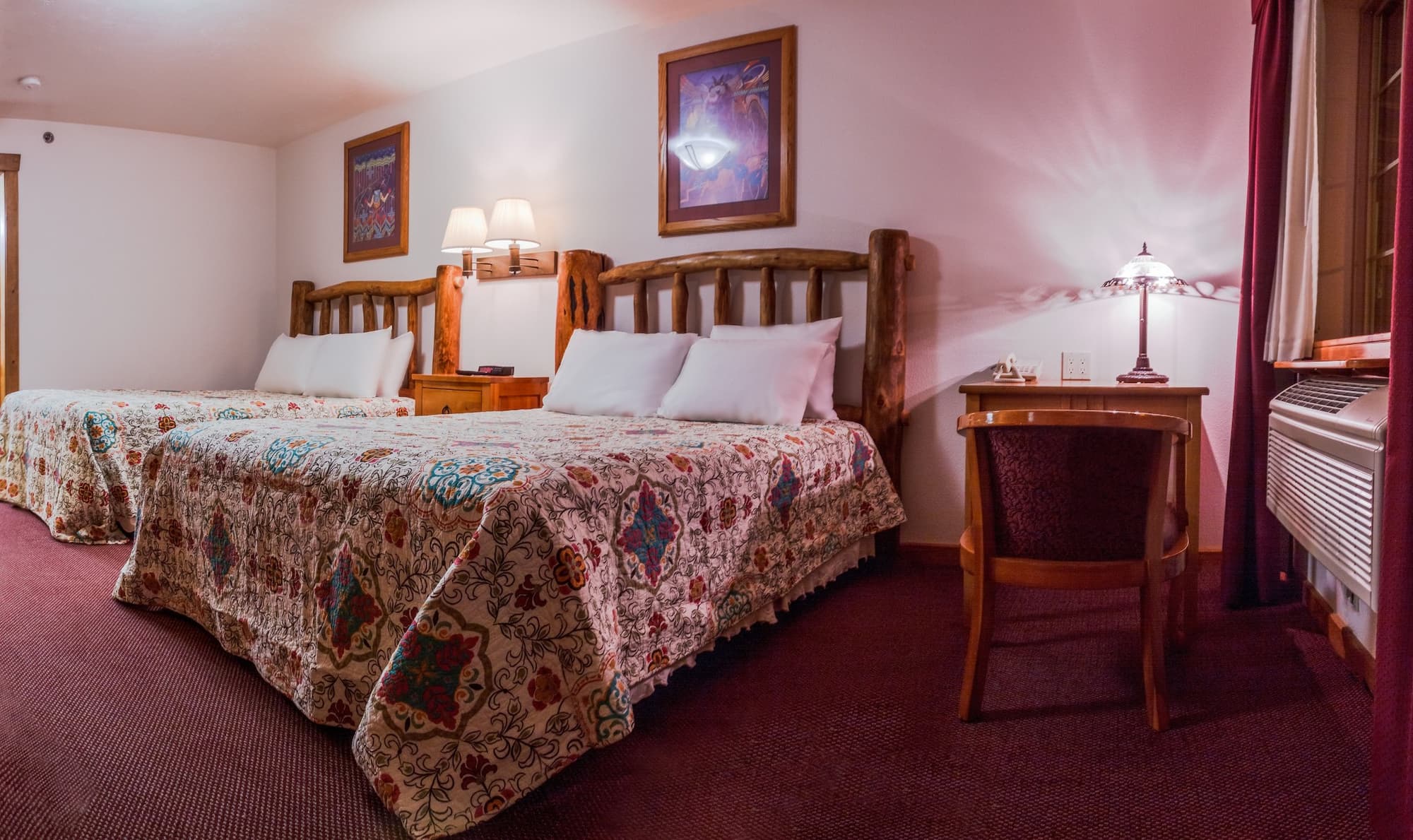 Desert Rose Inn & Cabins