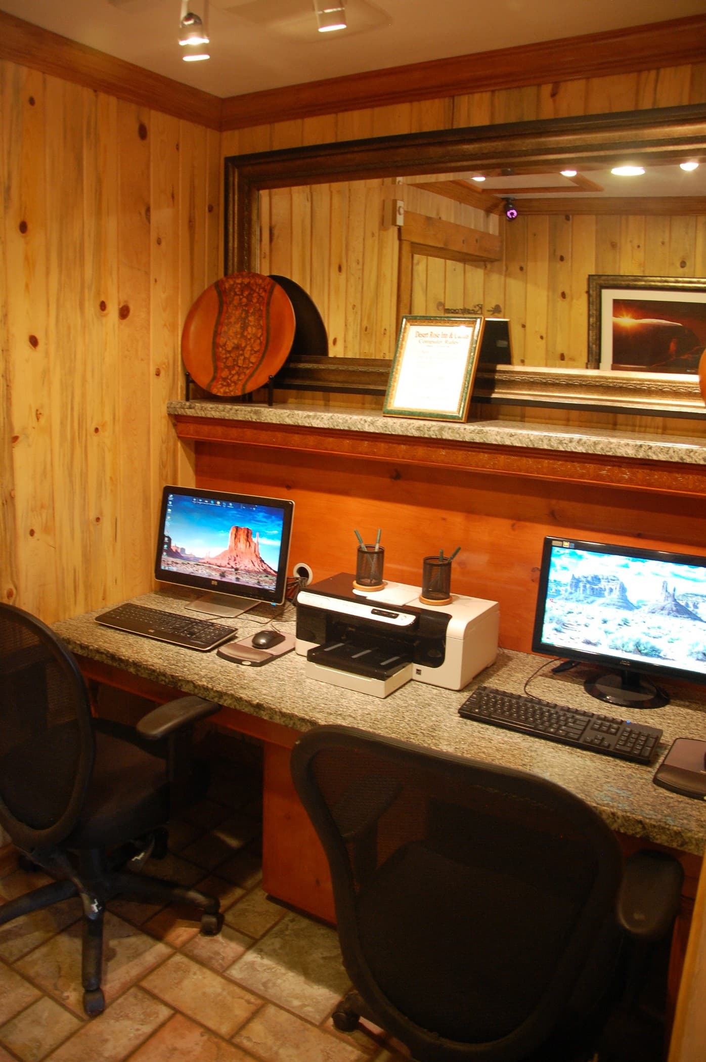 Desert Rose Inn & Cabins