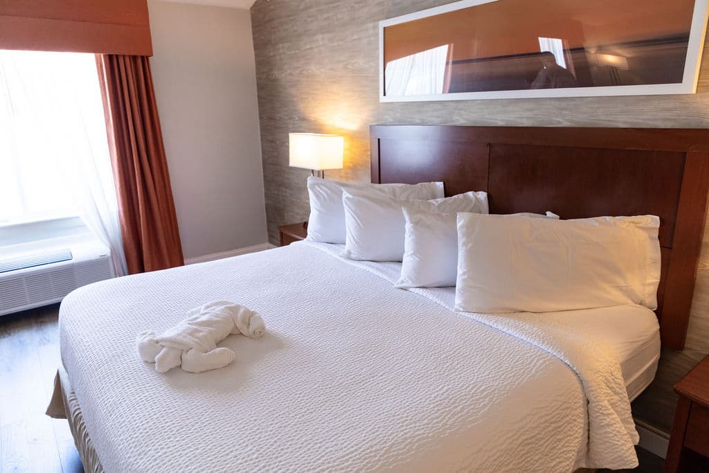 Iris Hotel-Cape Cod- Falmouth