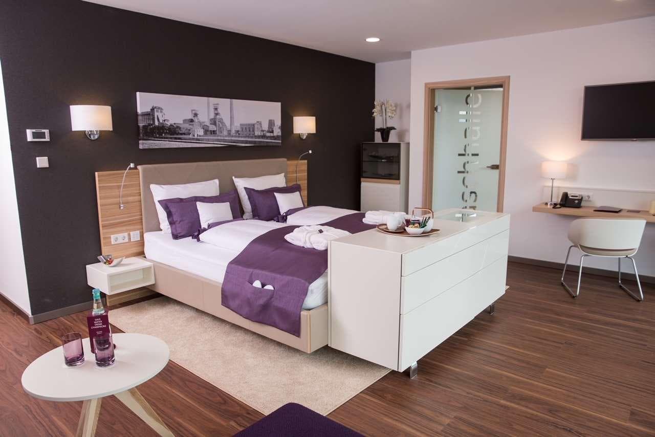 HEINER'S PARKHOTEL