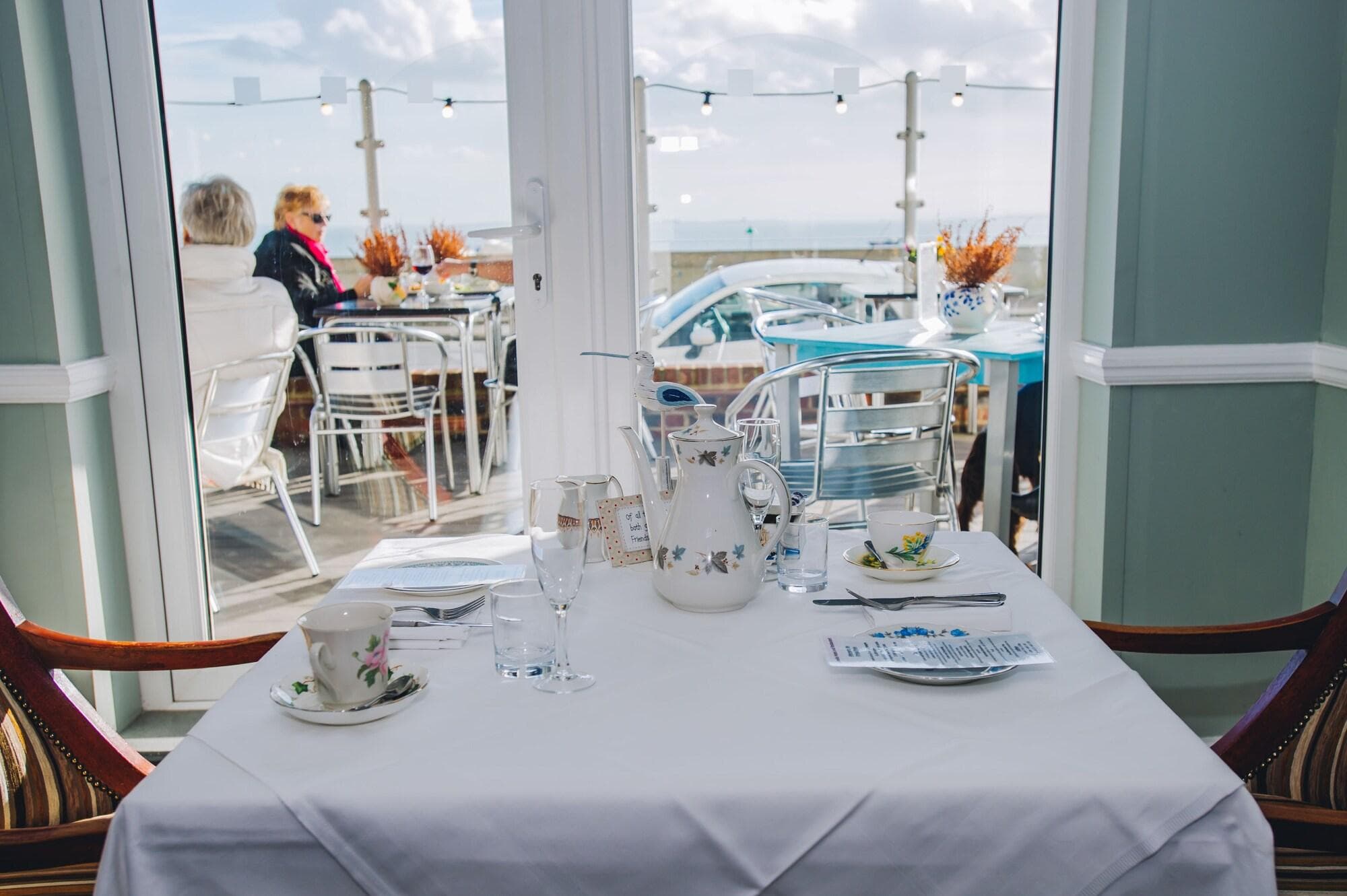 The Camelia Hotel & Restaurant