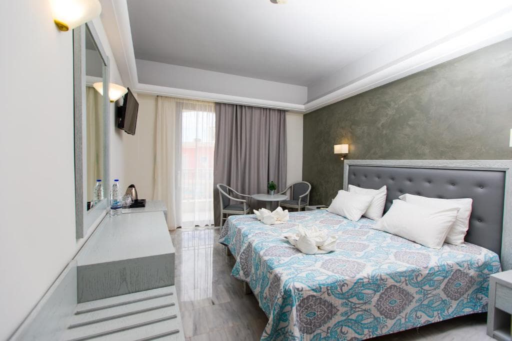 Anita Beach Hotel - Adults Only