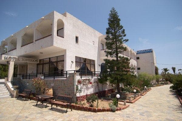 Ionikos