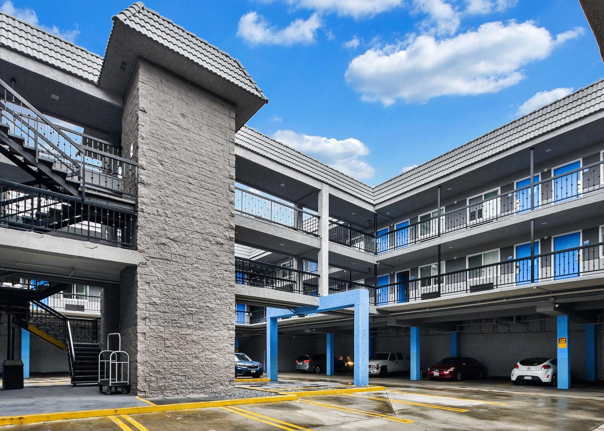 Hollywood Inn Express LAX