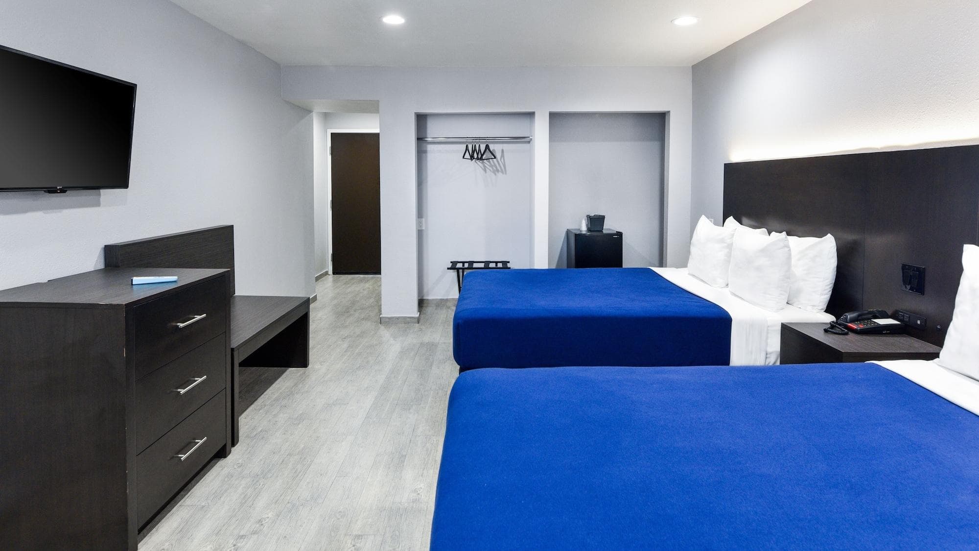 Hollywood Inn Express LAX