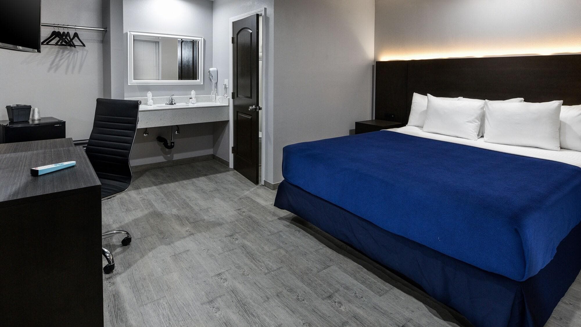 Hollywood Inn Express LAX