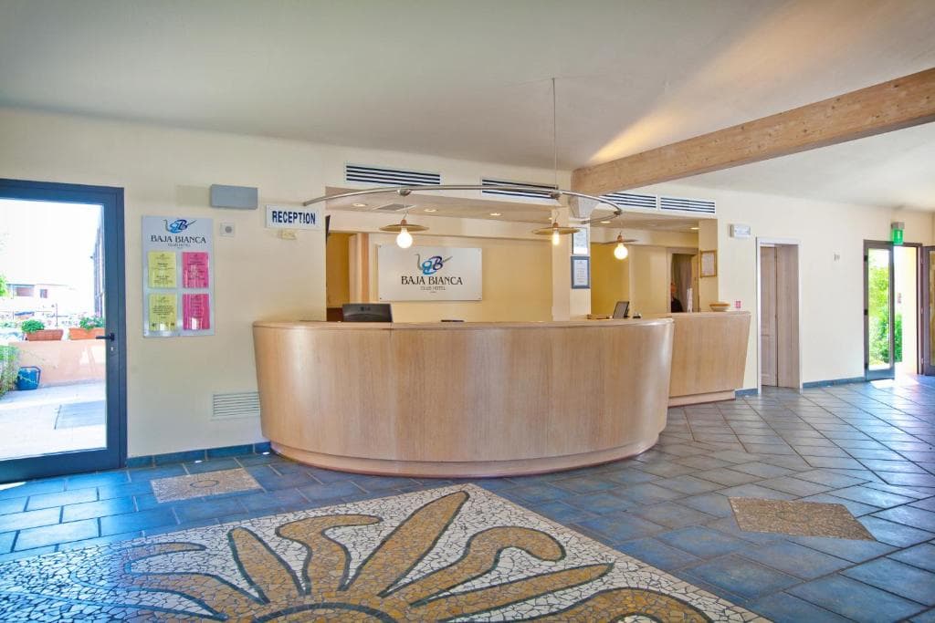 Baja Bianca Club