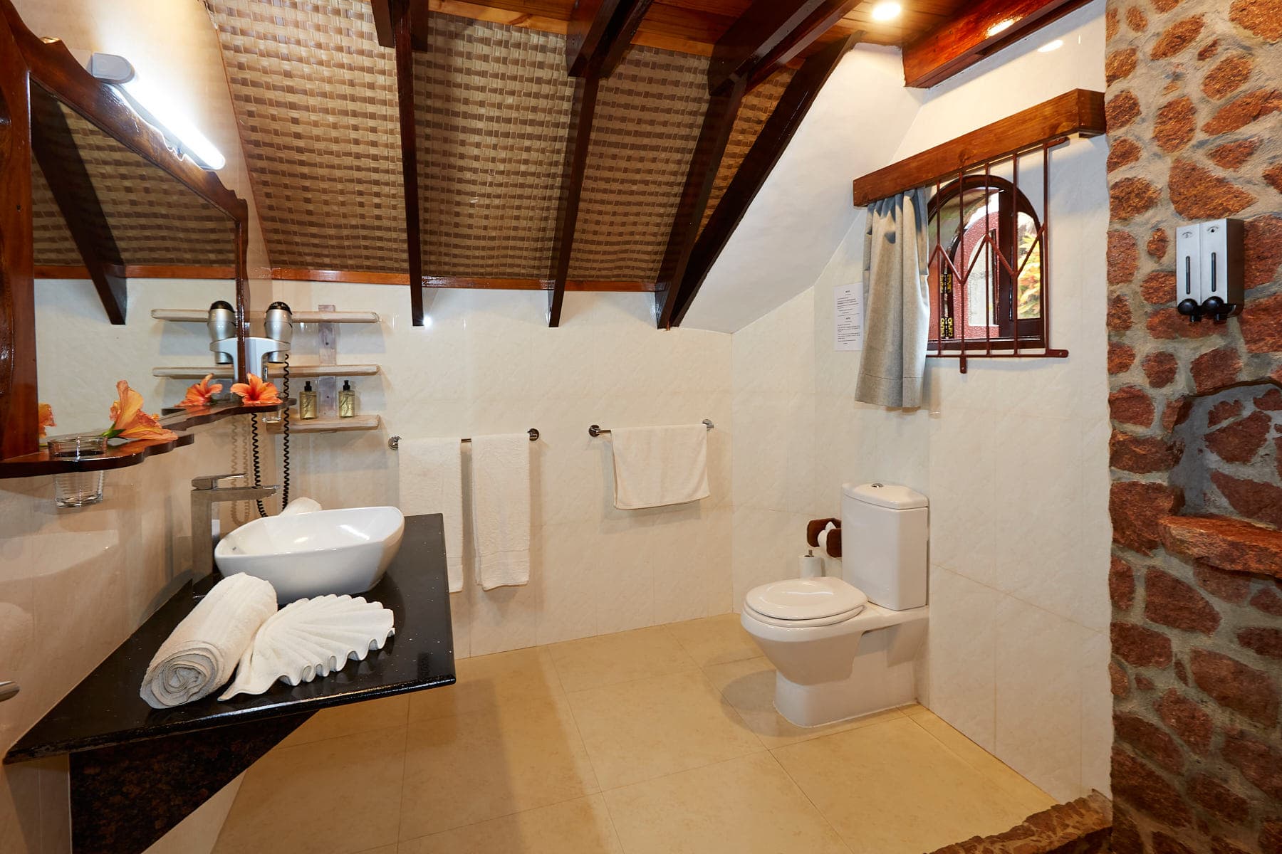 Colibri Guest House