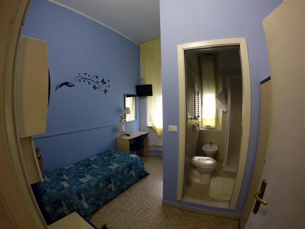 La Torre, Room