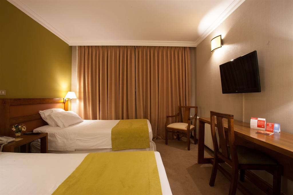 Hotel Almasur Punta Arenas